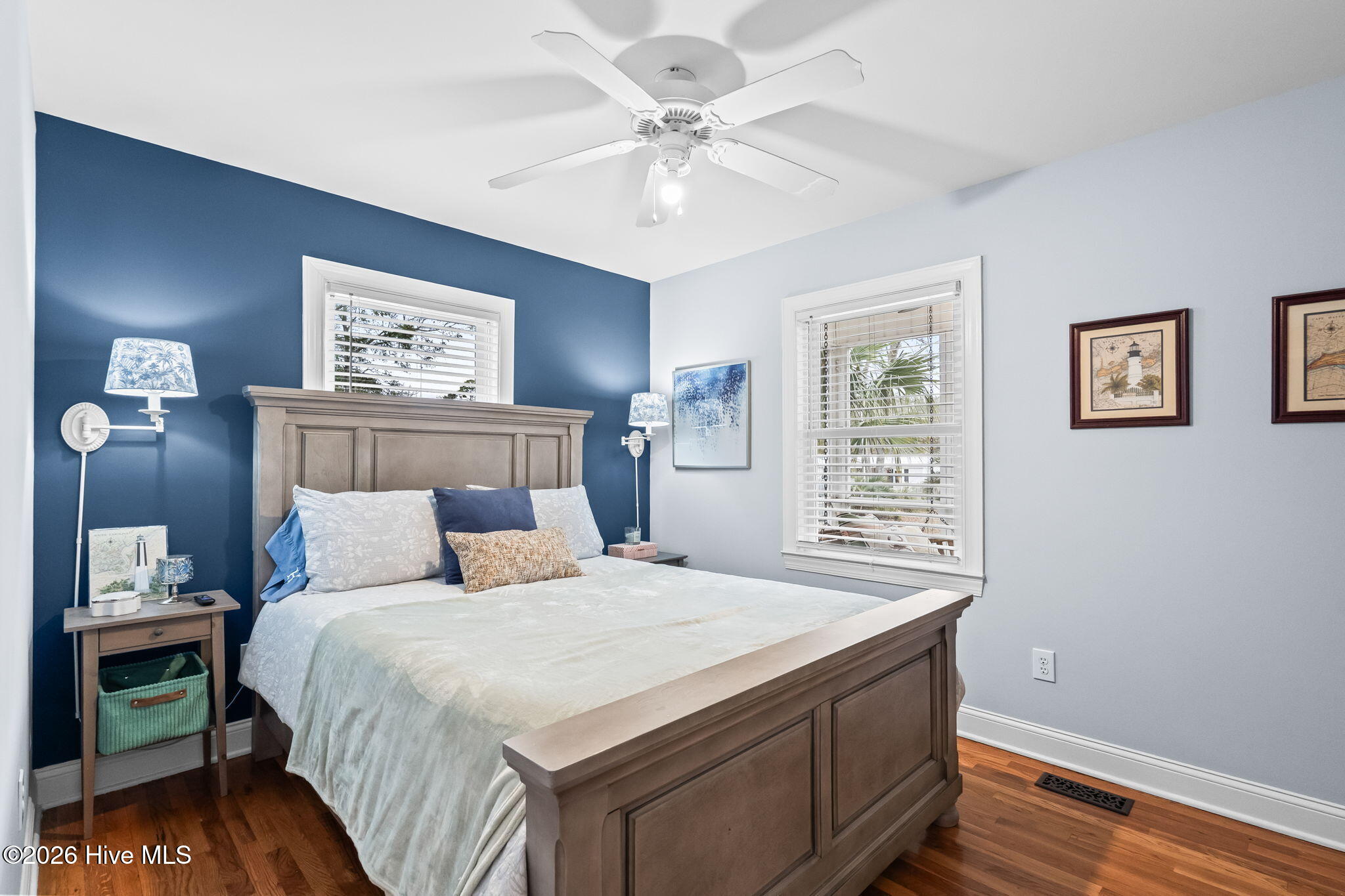 100551089 | Photo 22