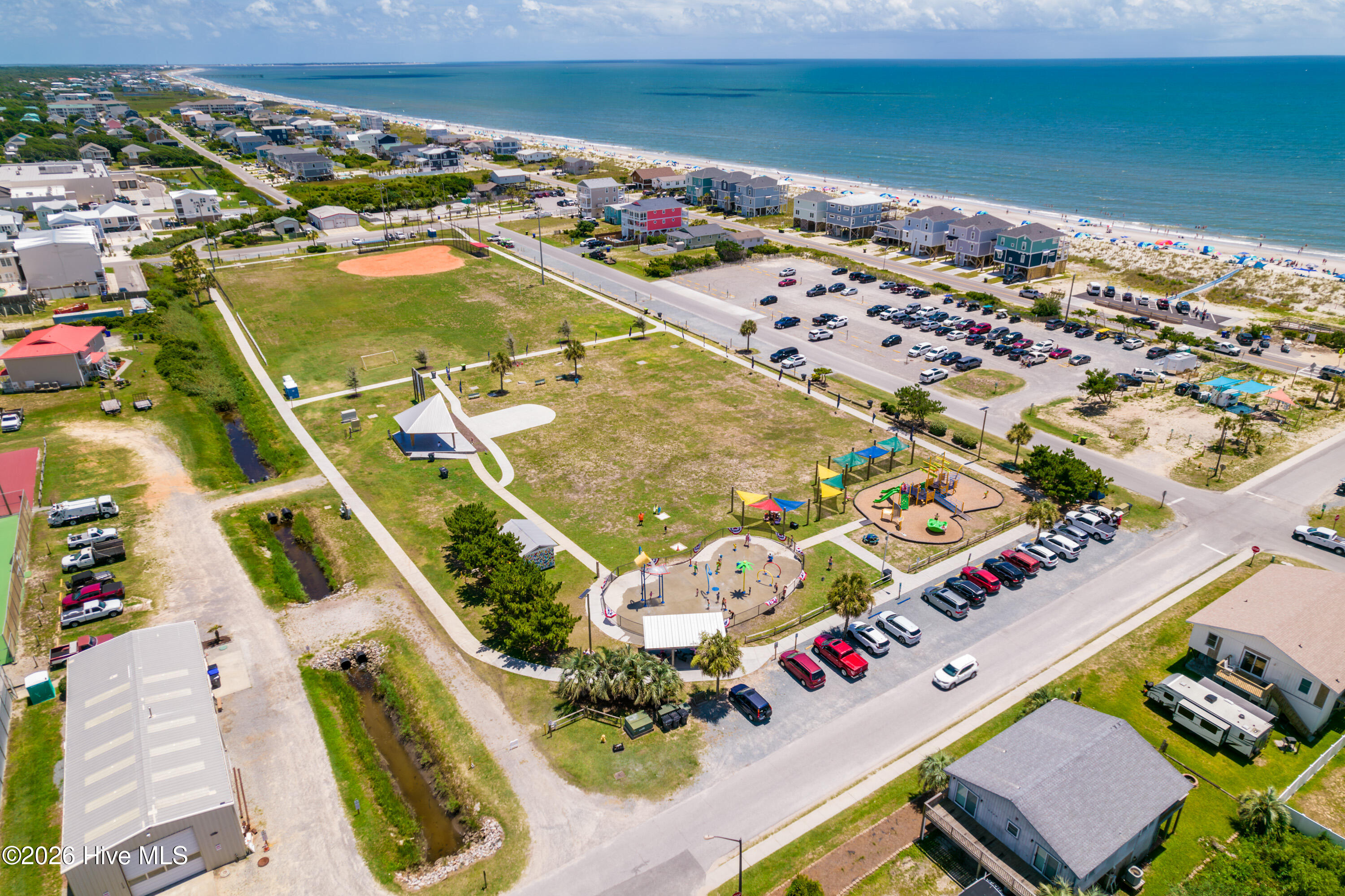 100559631 | Photo 71