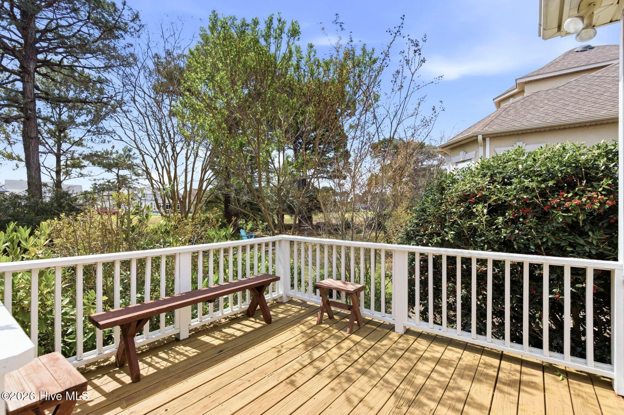 100564291 | Photo 62