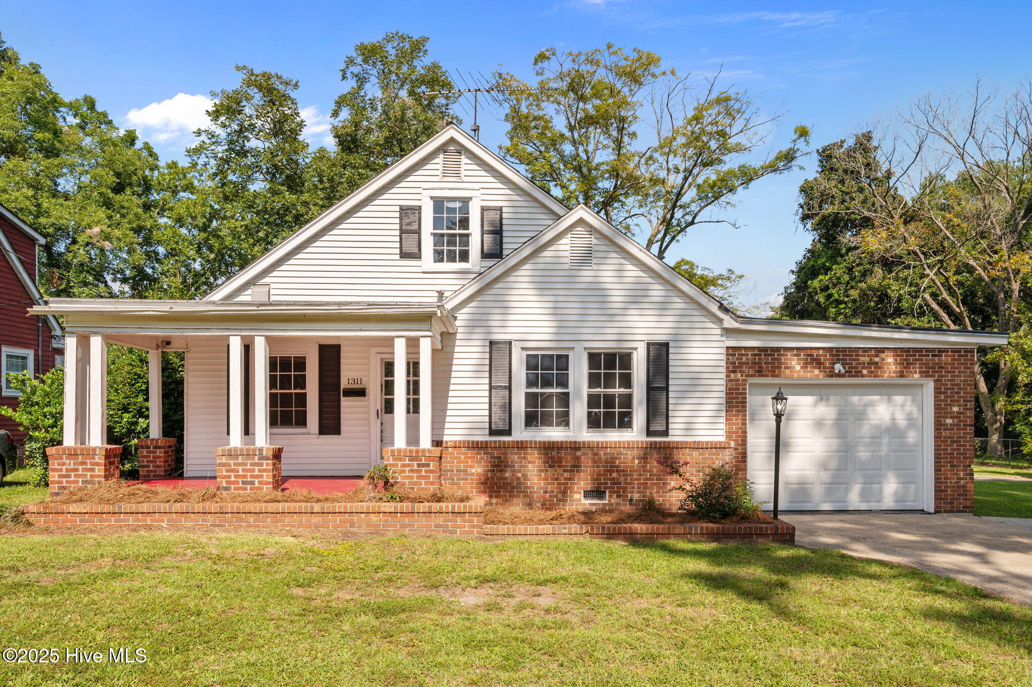 Homes for sale in Kinston, NC | 1311 Howard St, Kinston, NC 28501 | MLS# 100527511