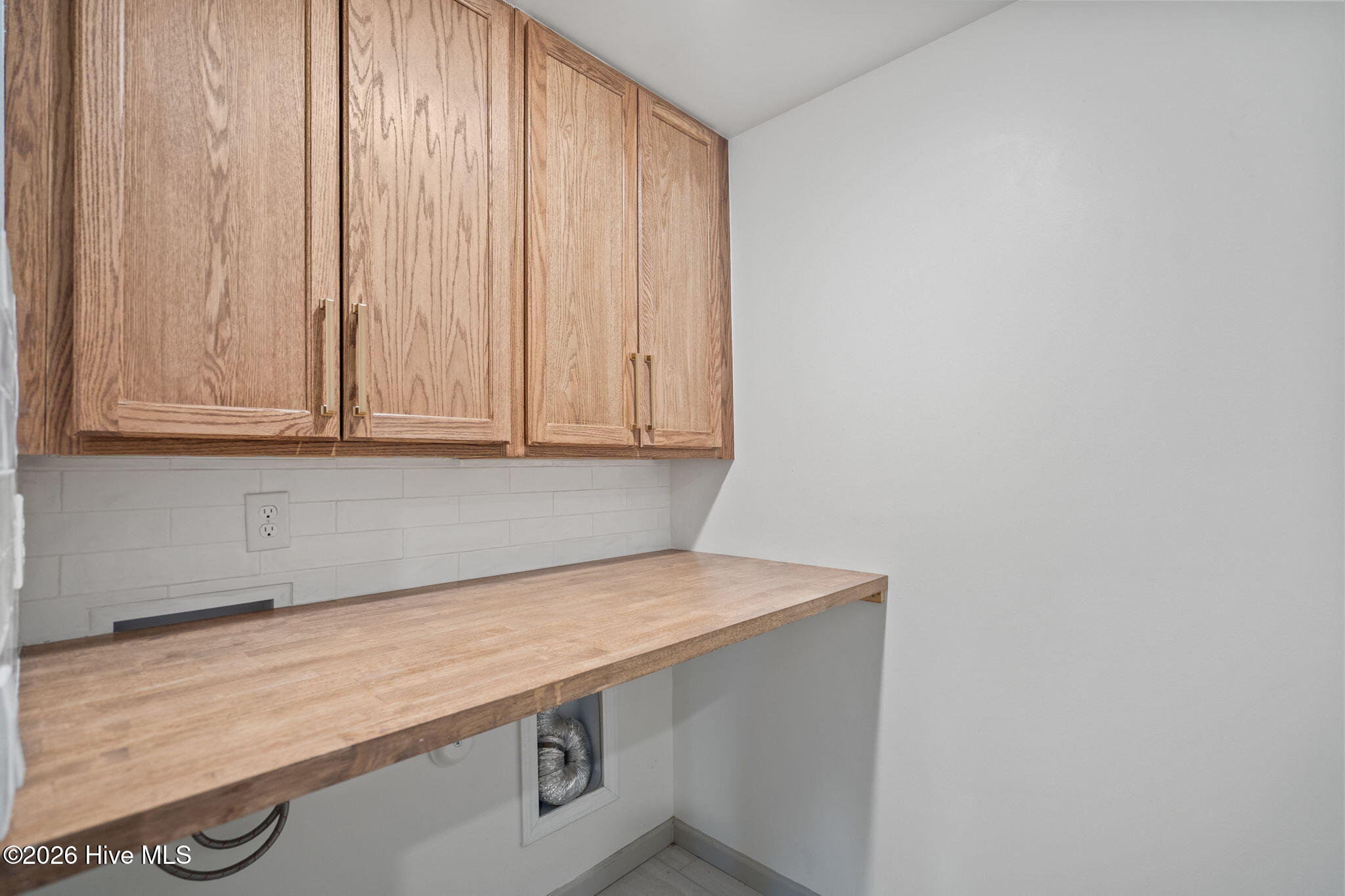 100555657 | Photo 15