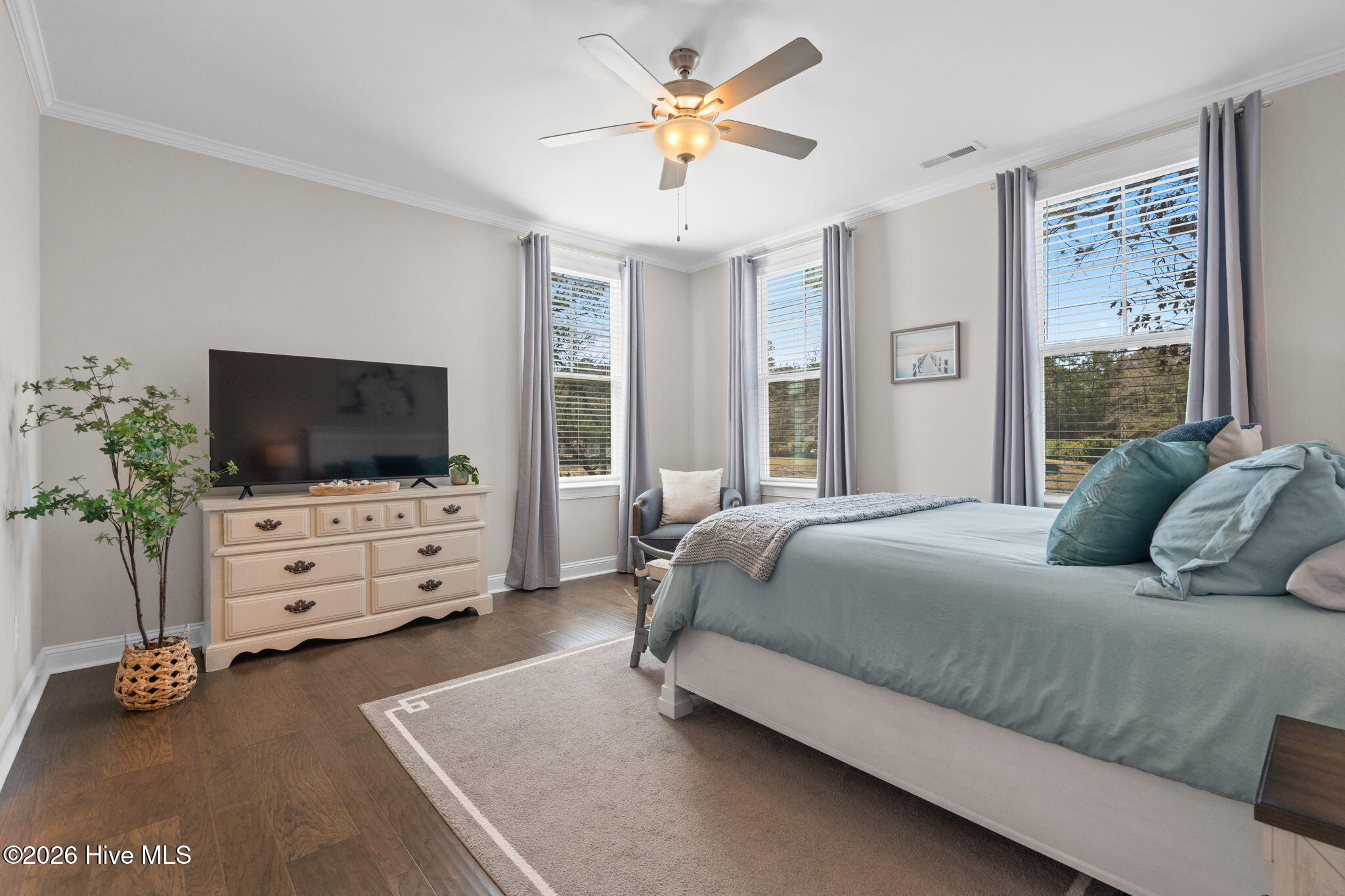 100561816 | Photo 22