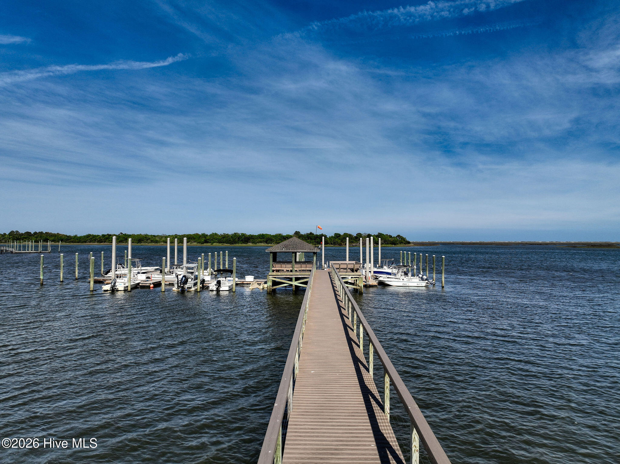 100567317 | Photo 92