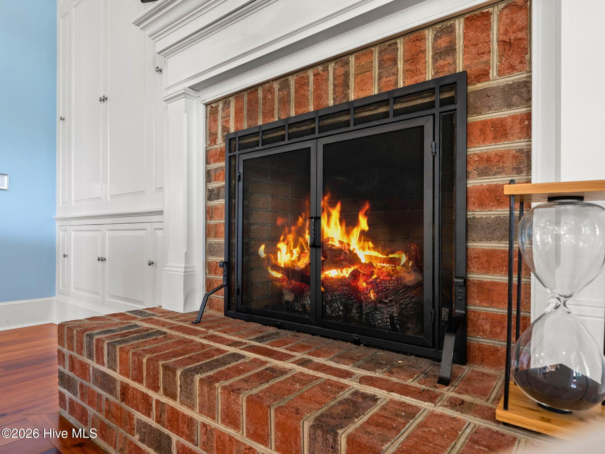 100568629 | Photo 11