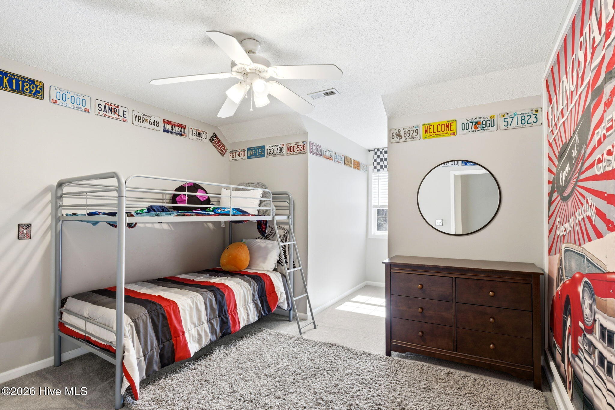 100563483 | Photo 23