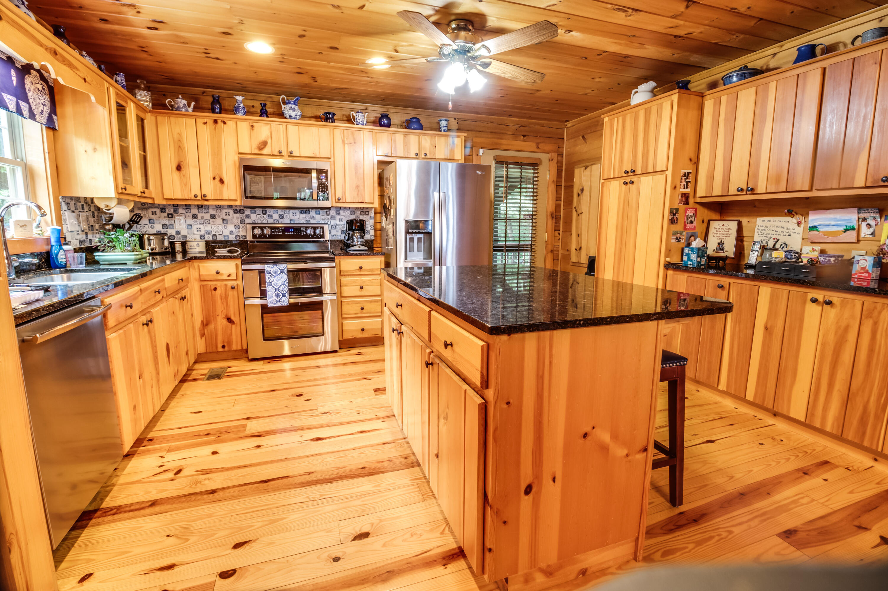 2265 Indian Rd-34