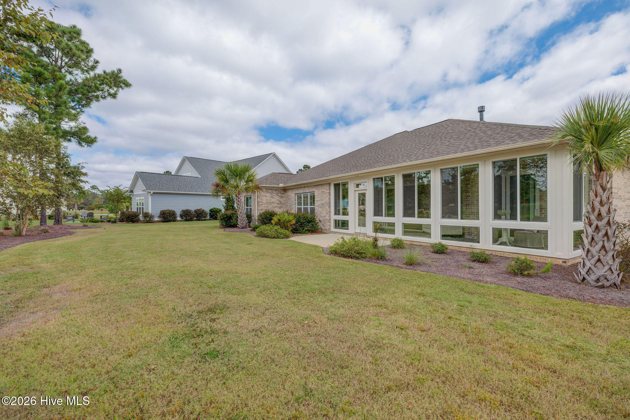 100558232 | Photo 49