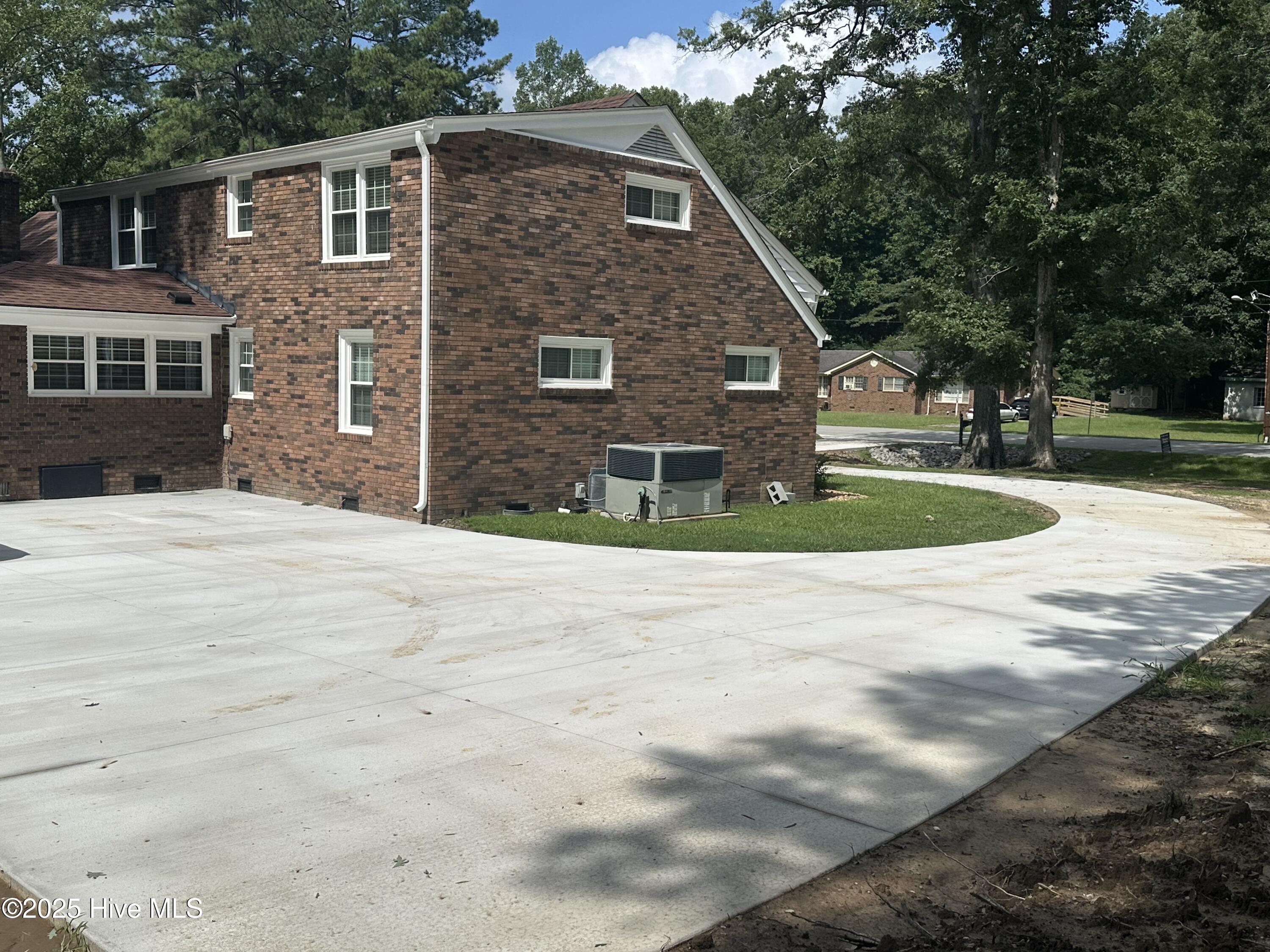 Homes for sale in Spring Hope, NC | 212 Mclean St, Spring Hope, NC 27882 | MLS# 100524278