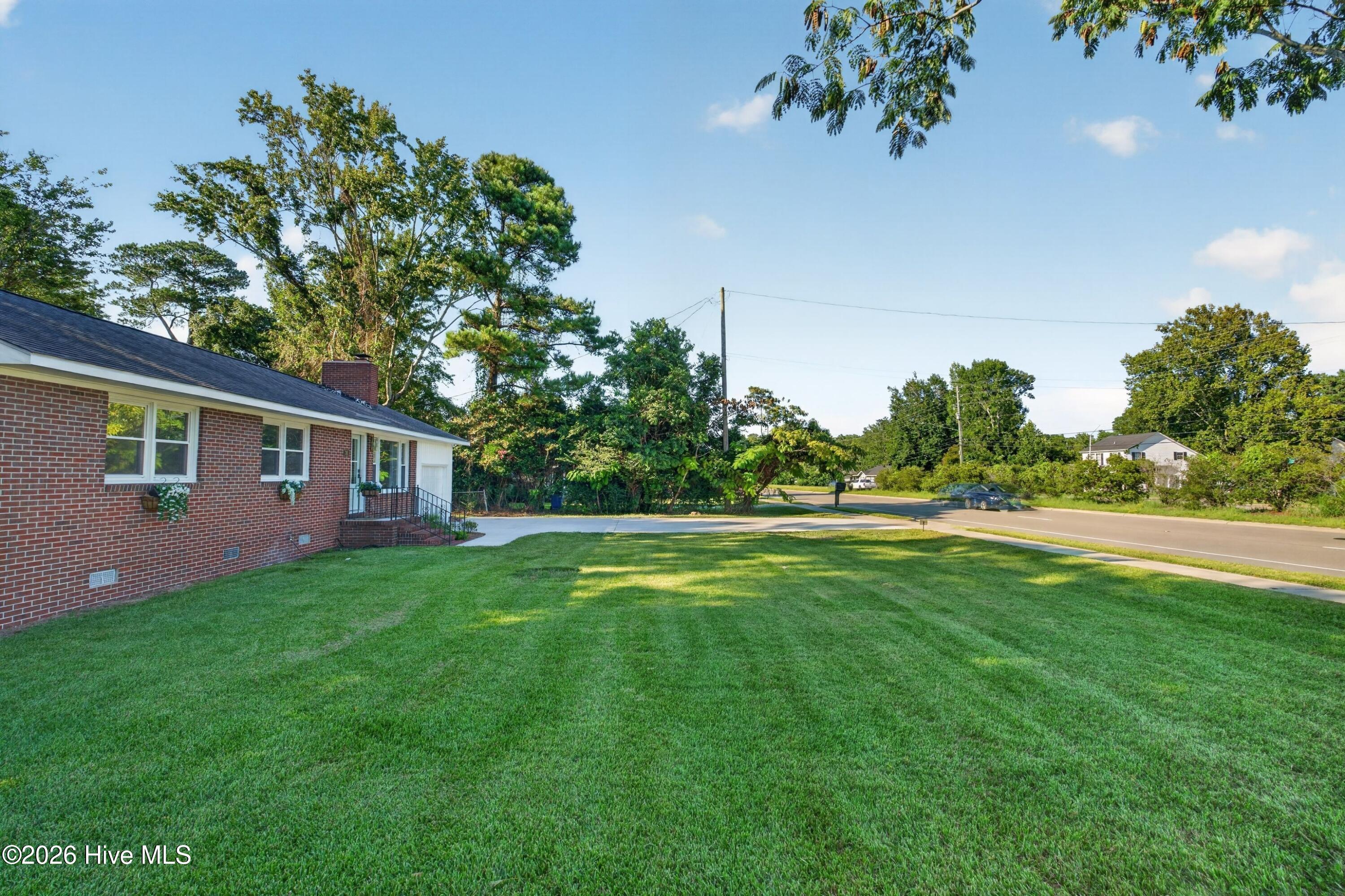 Exterior photo of 501 N Kerr Avenue, Wilmington, NC 28405. MLS: 100581706