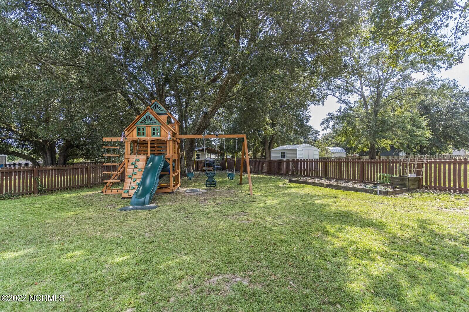 100556304 | Photo 80