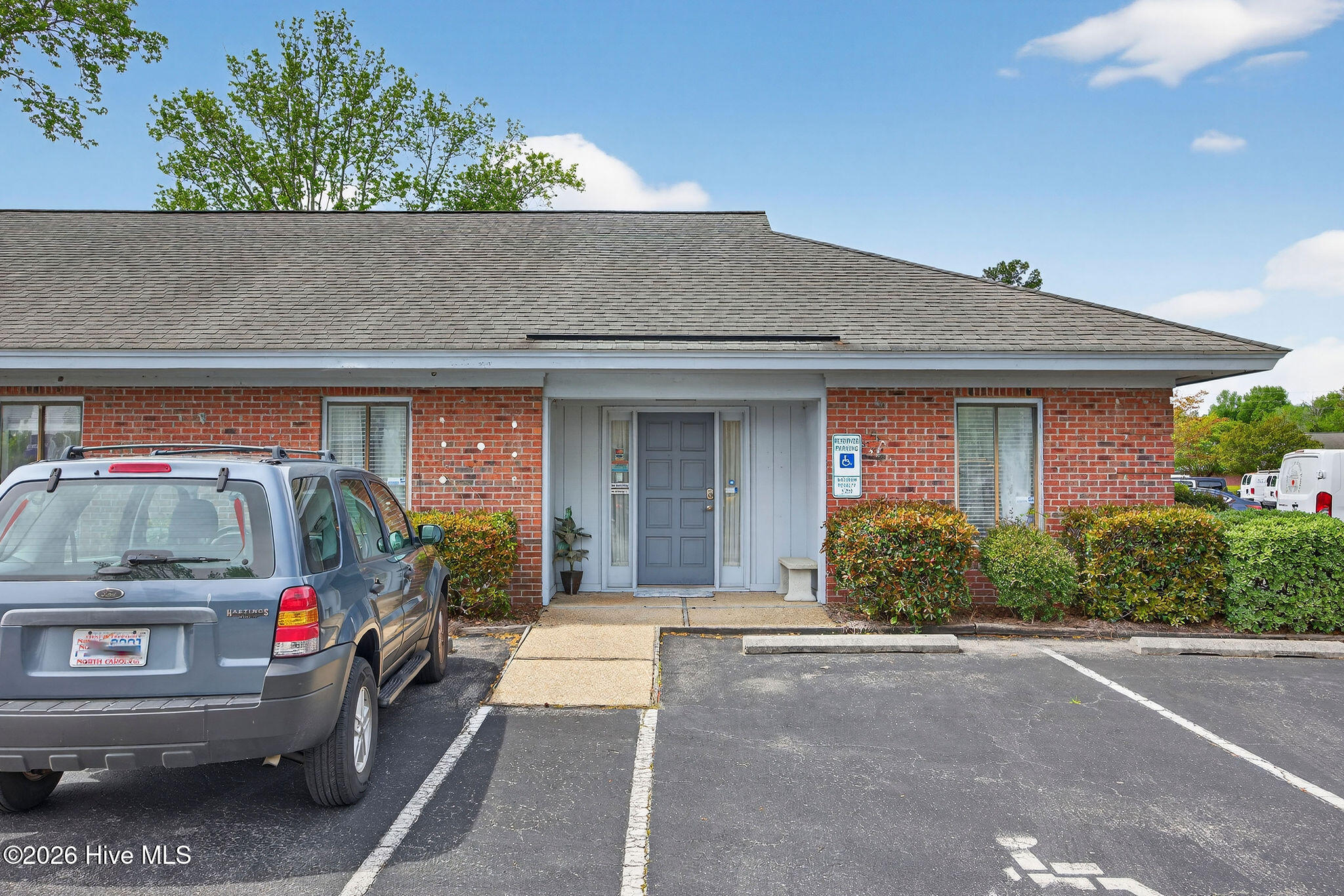 108NKerrAvenueUnitH1-2