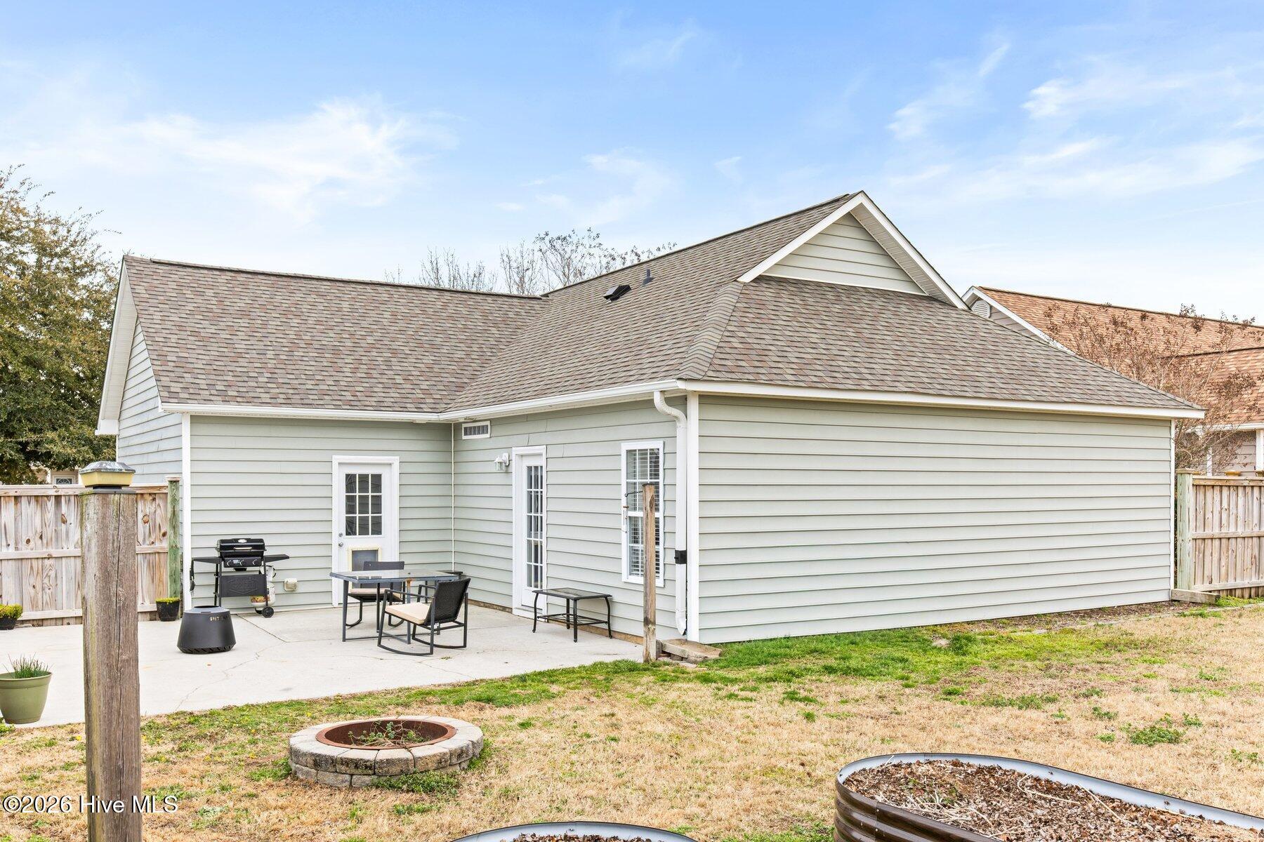 100557024 | Photo 32