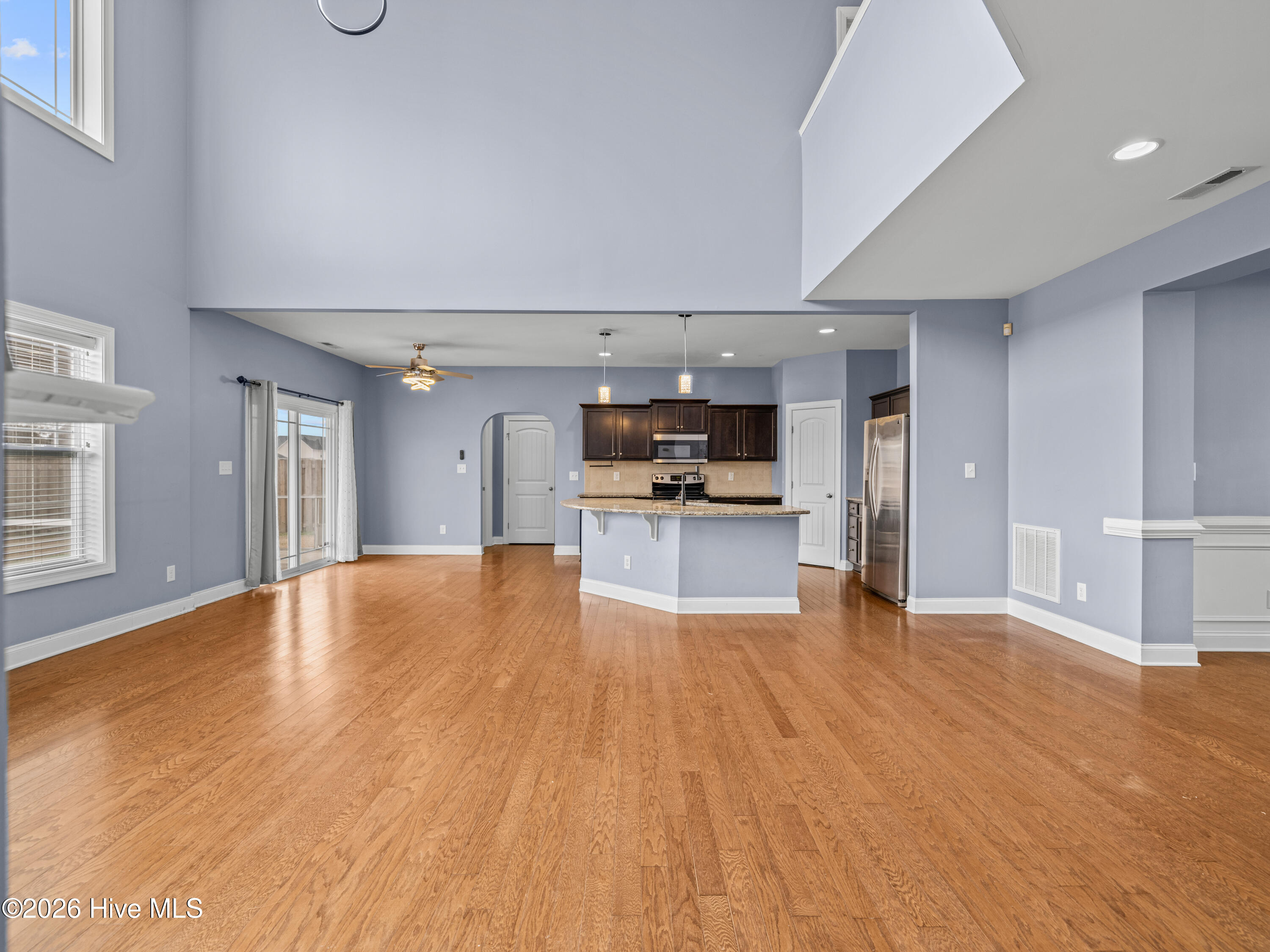 100556150 | Photo 18