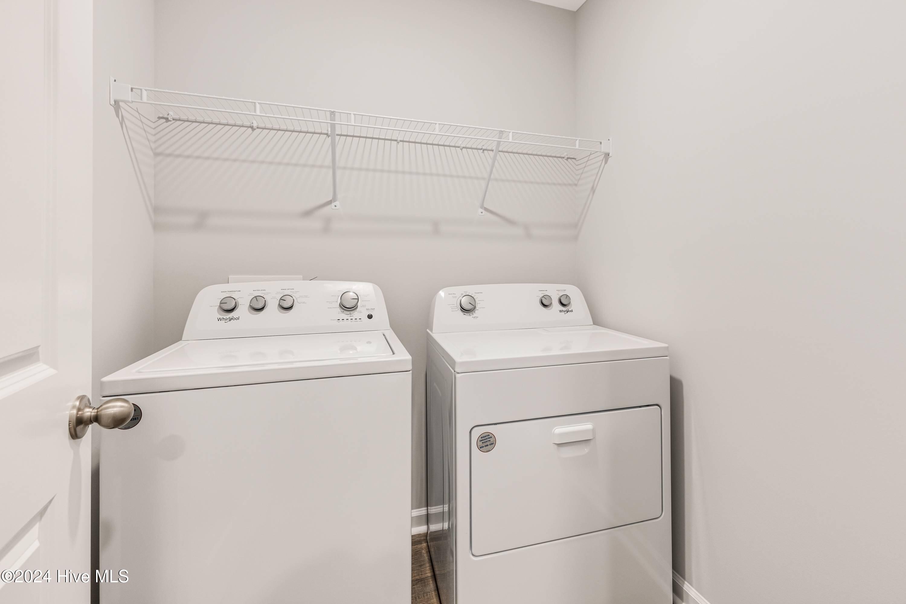 100475744 | Photo 11