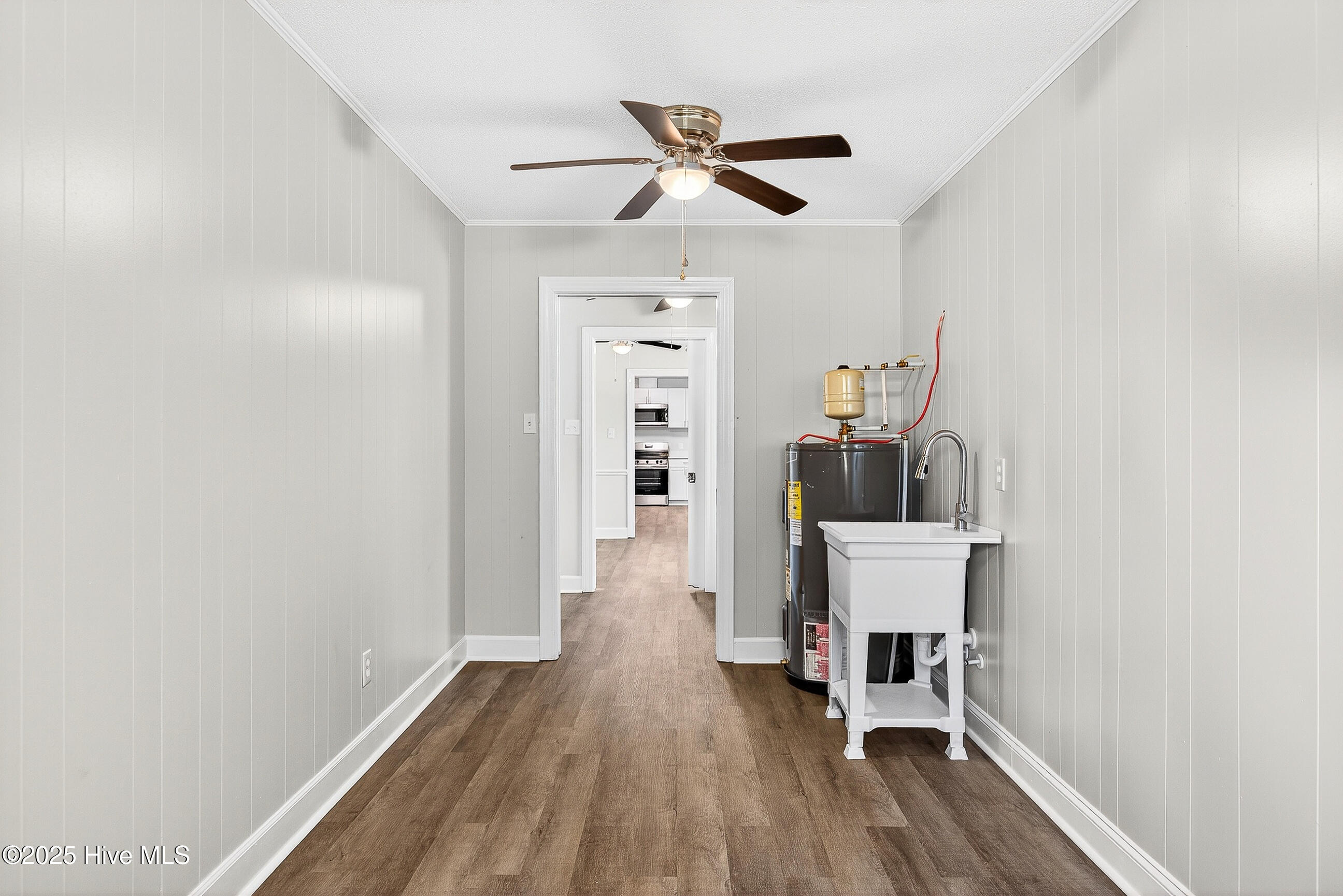 100543358 | Photo 21