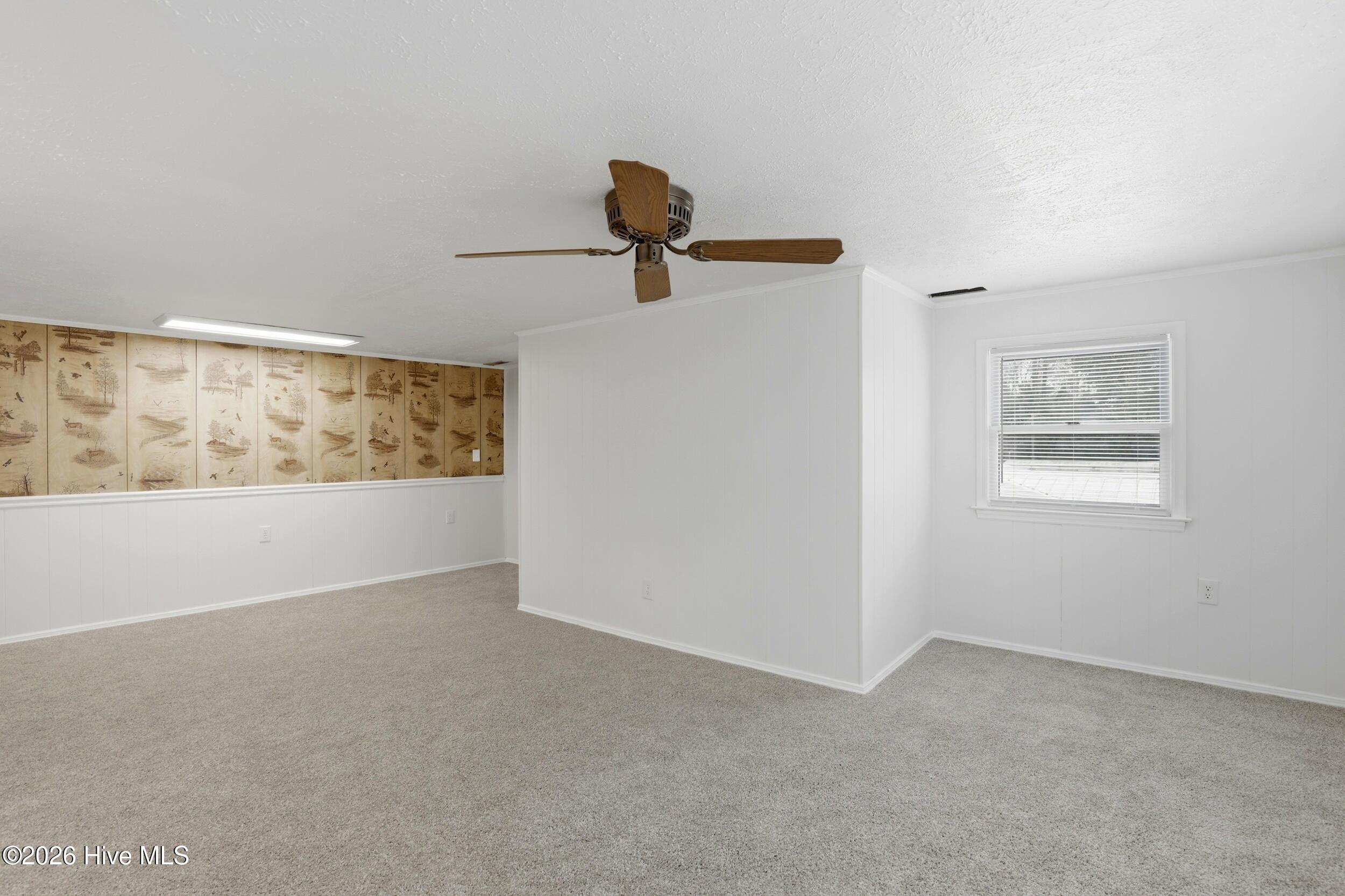 100561311 | Photo 24