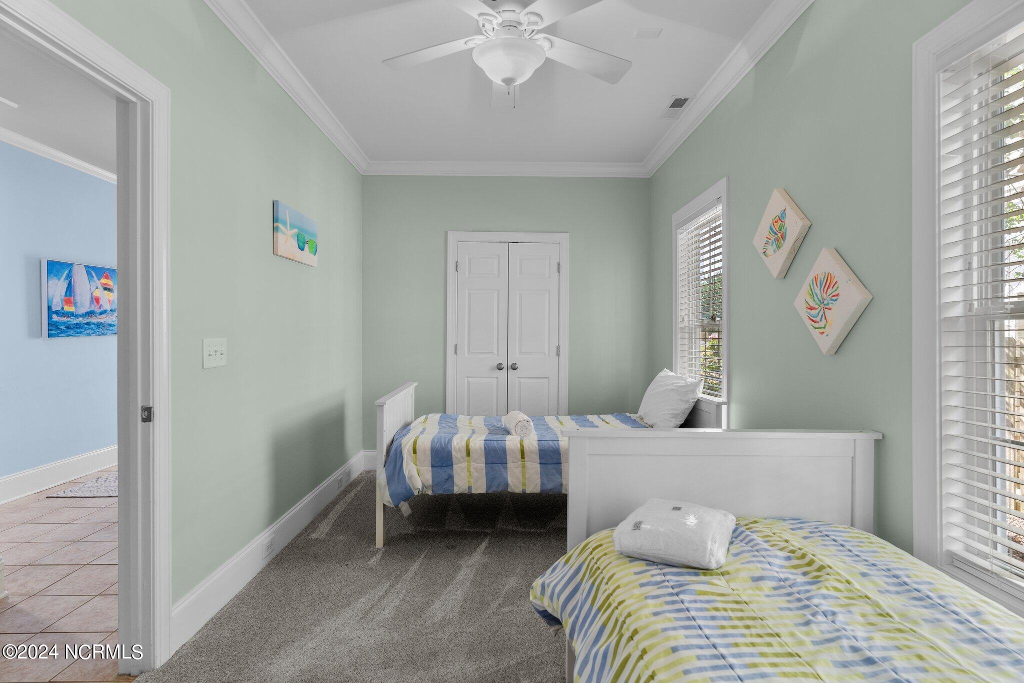 100546836 | Photo 25