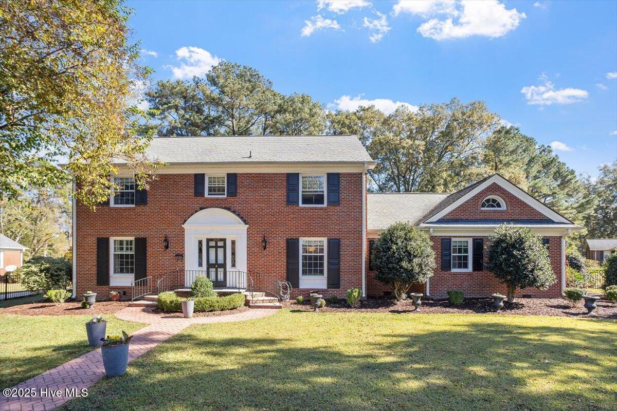 Homes for sale in Farmville, NC | 3325 North Walnut St, Farmville, NC 27828 | MLS# 100540077