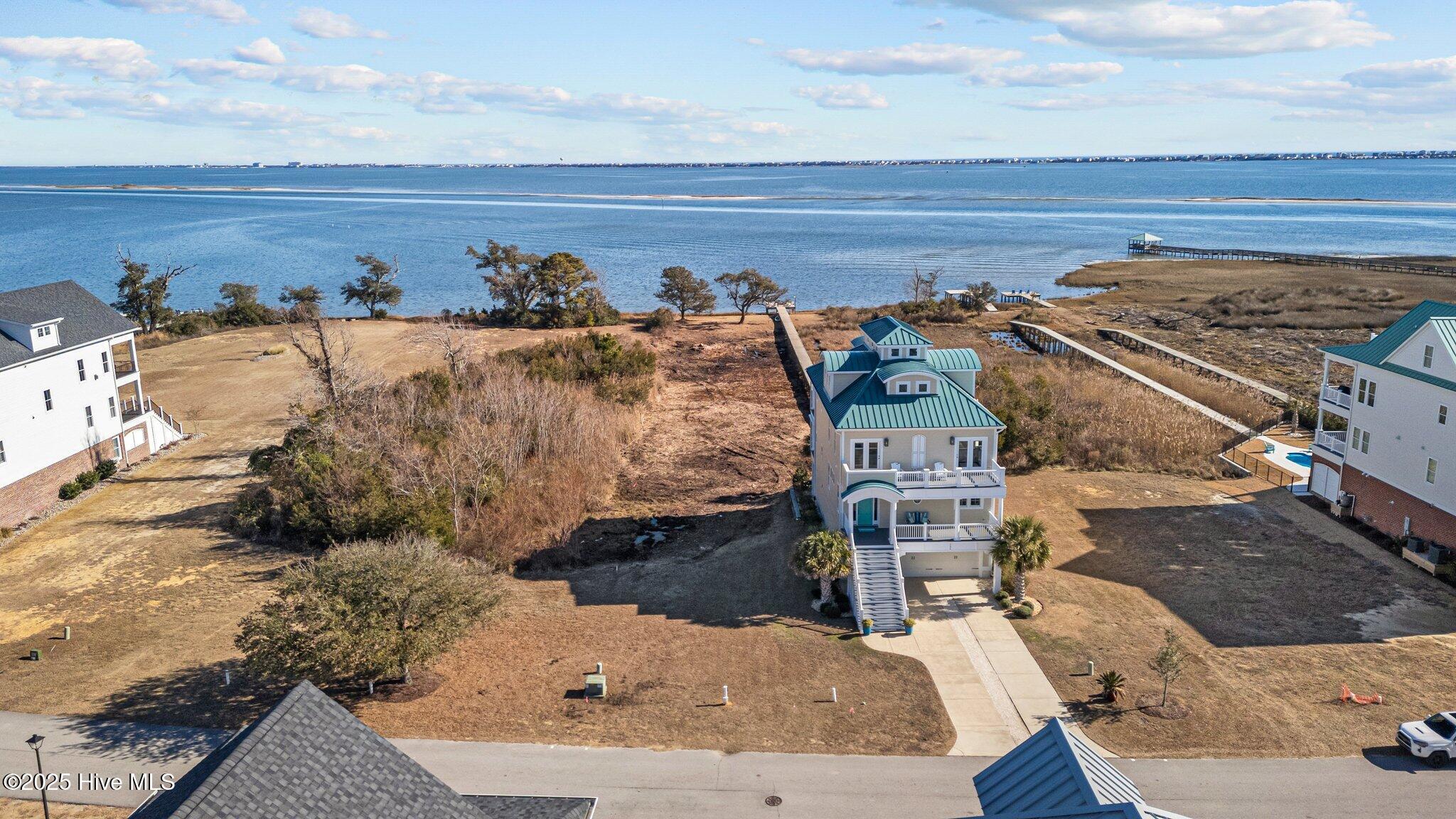 739 Cannonsgate Drive, Newport, NC, 28570