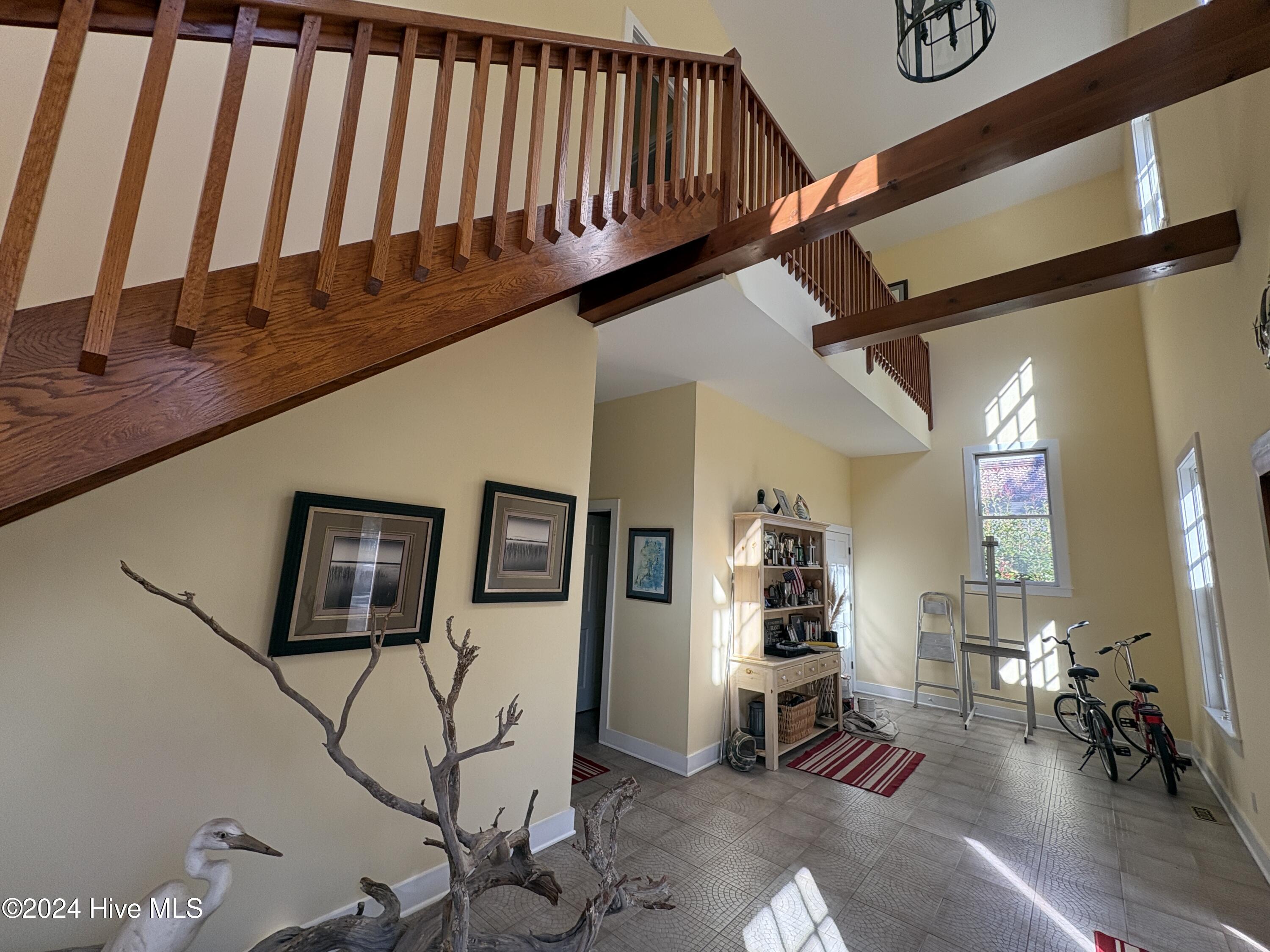Open foyer