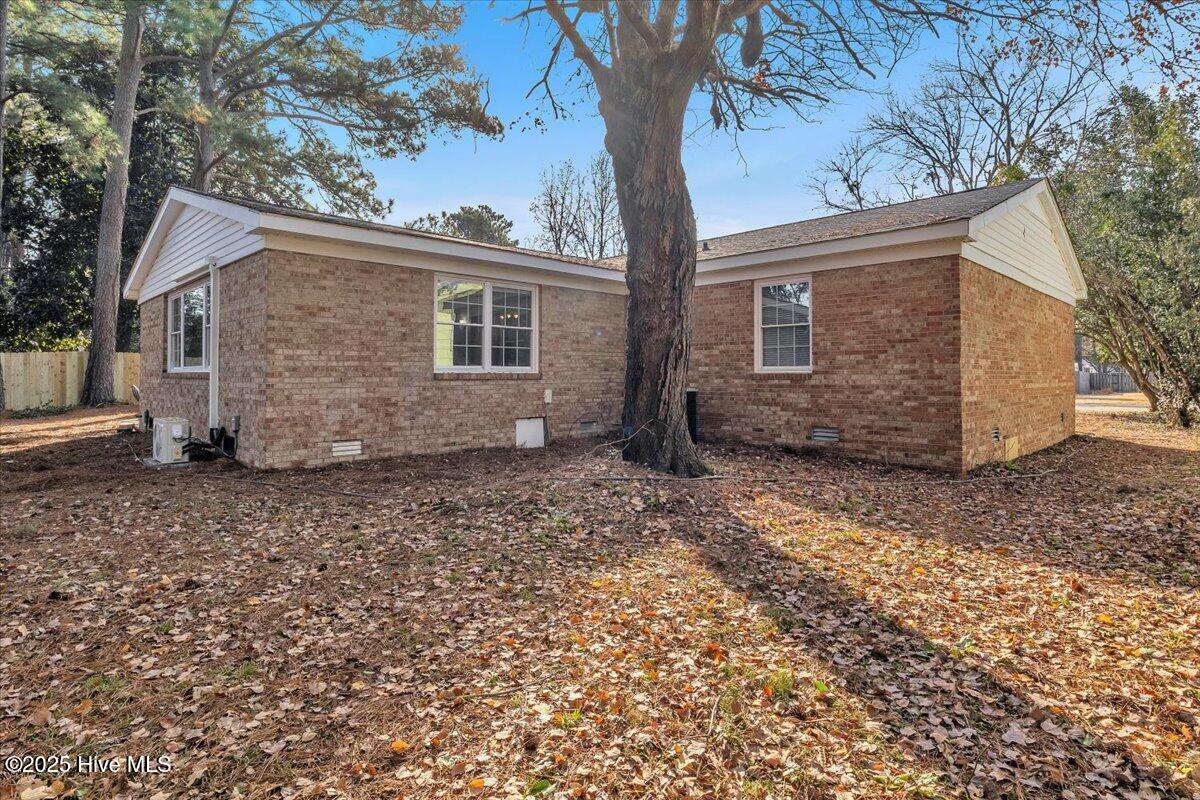 122 Carolina Circle, Jacksonville, NC, 28546