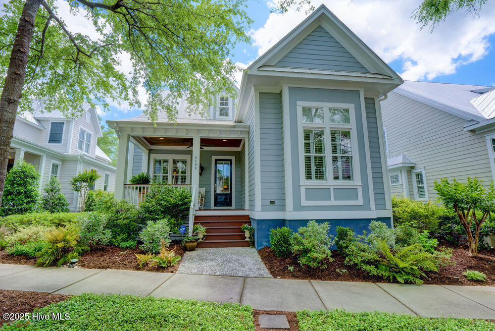 100505829 | Photo 28