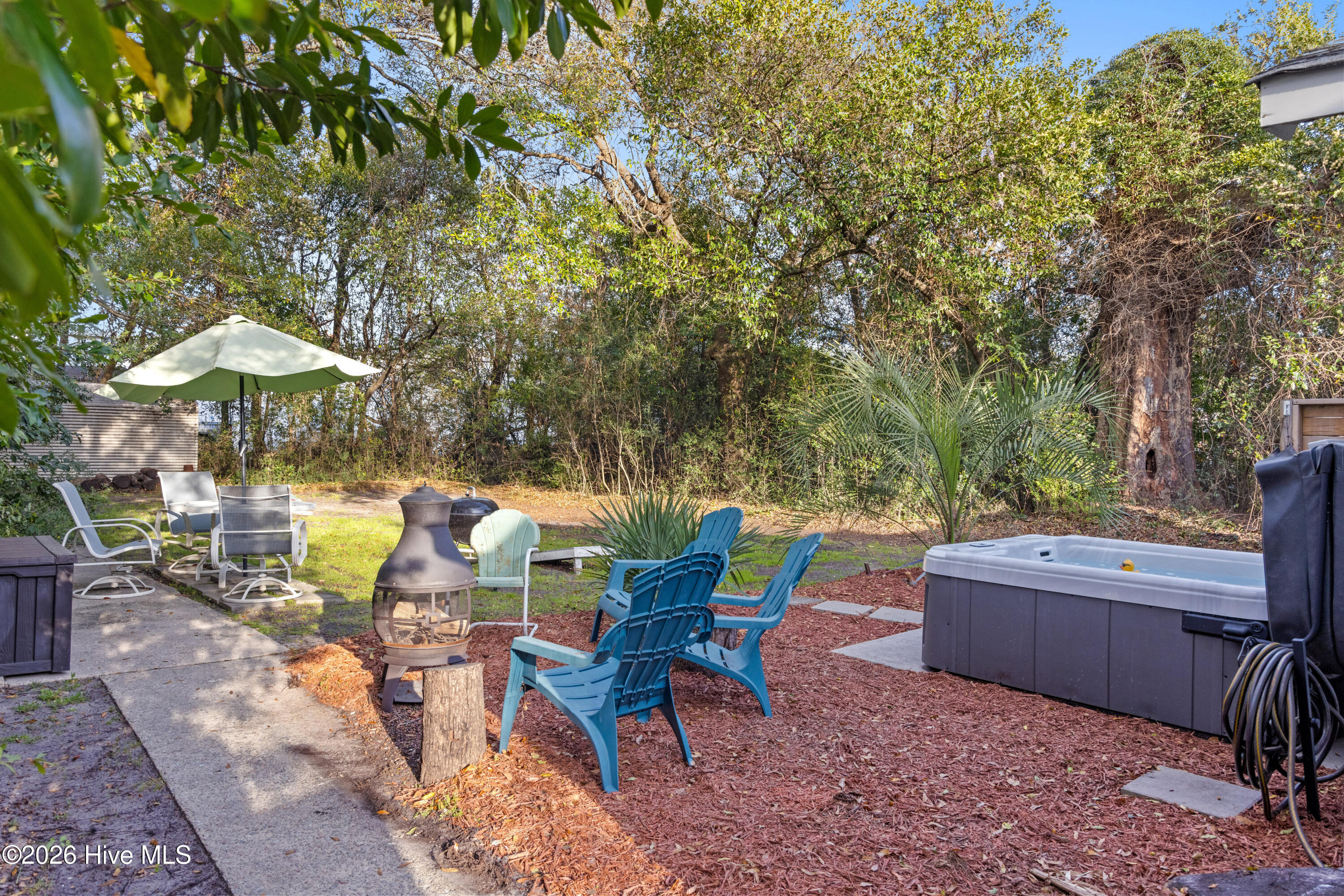 100561657 | Photo 25