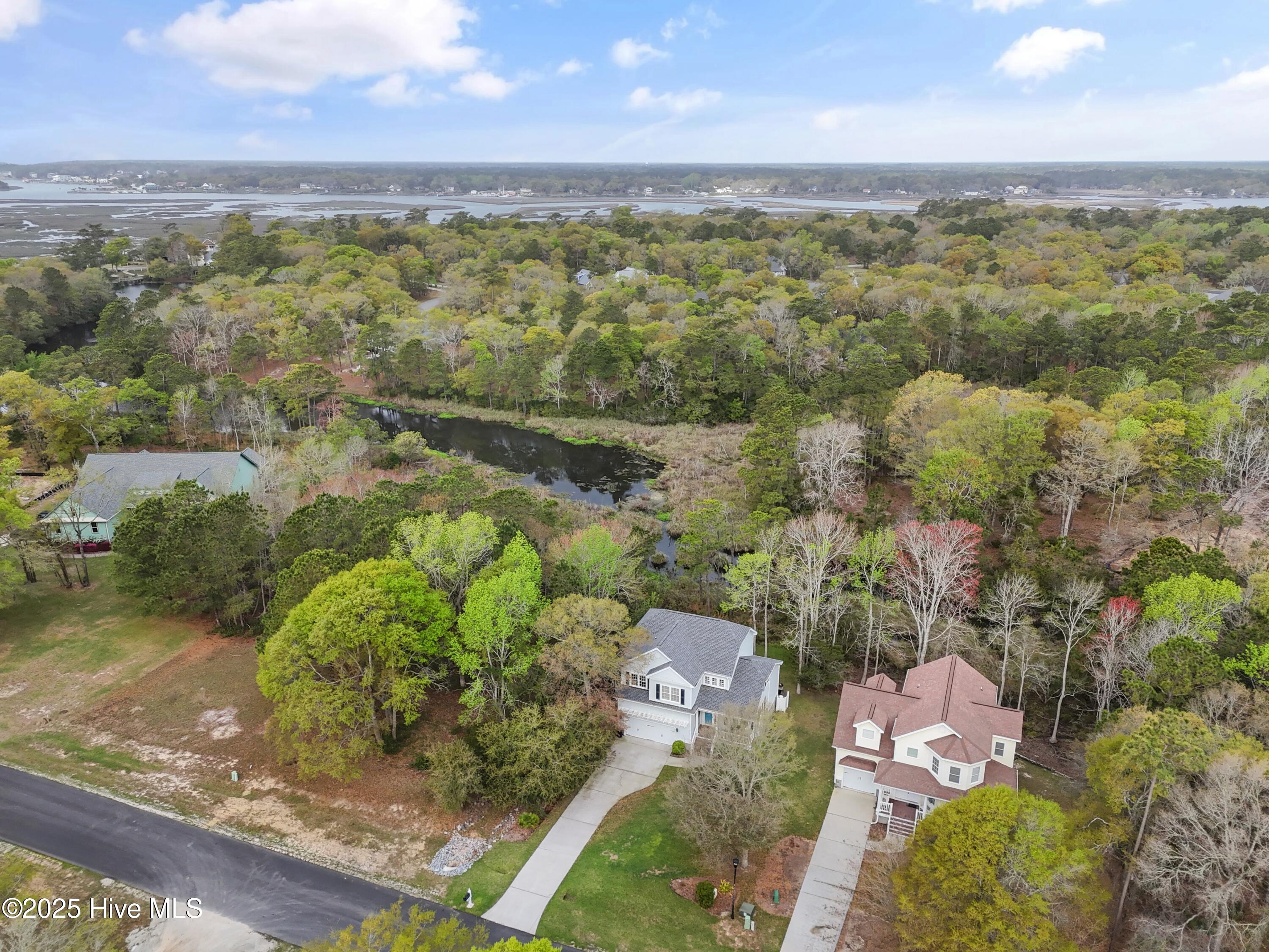 100520830 | Photo 68