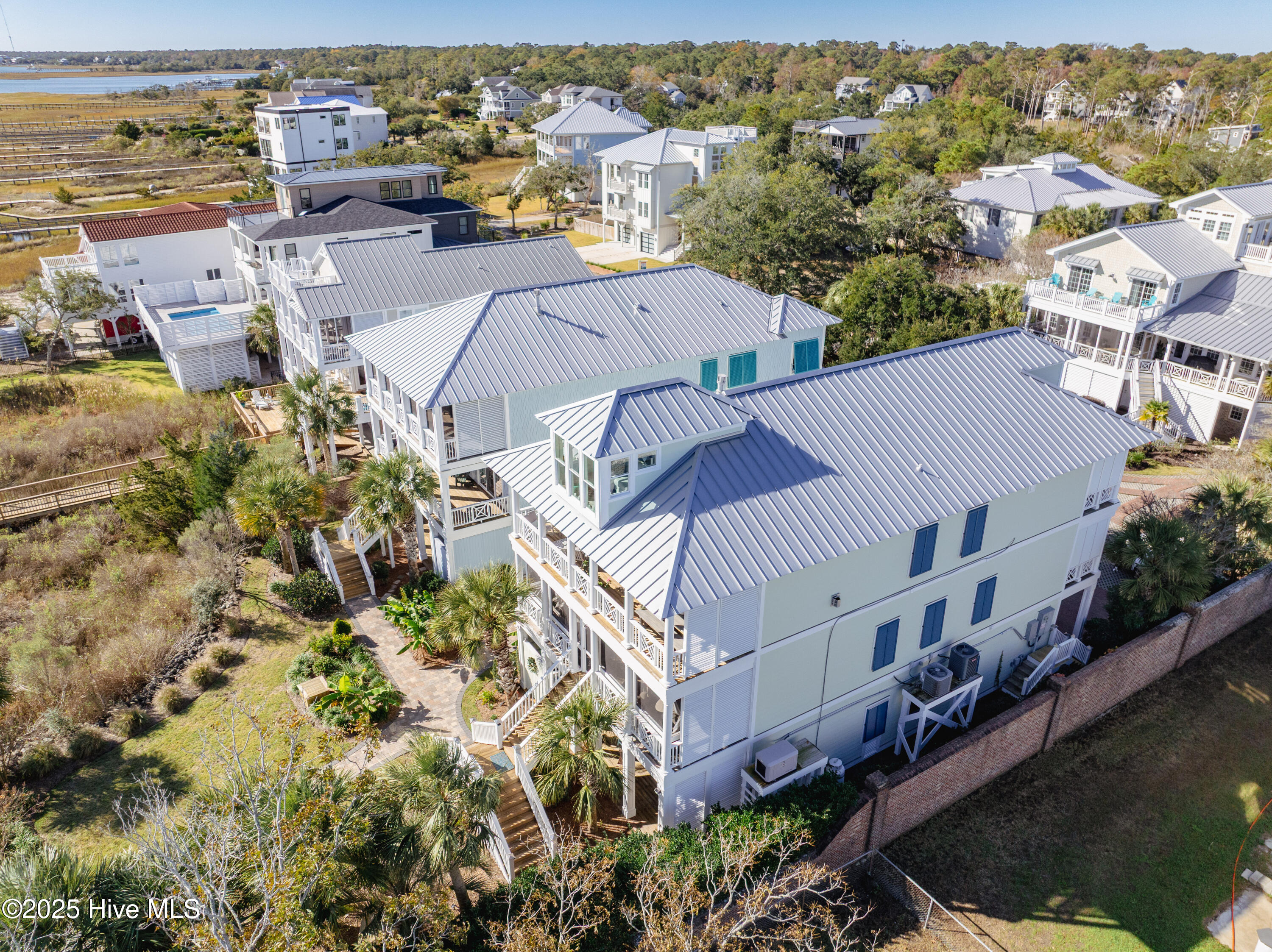 100541249 | Photo 100