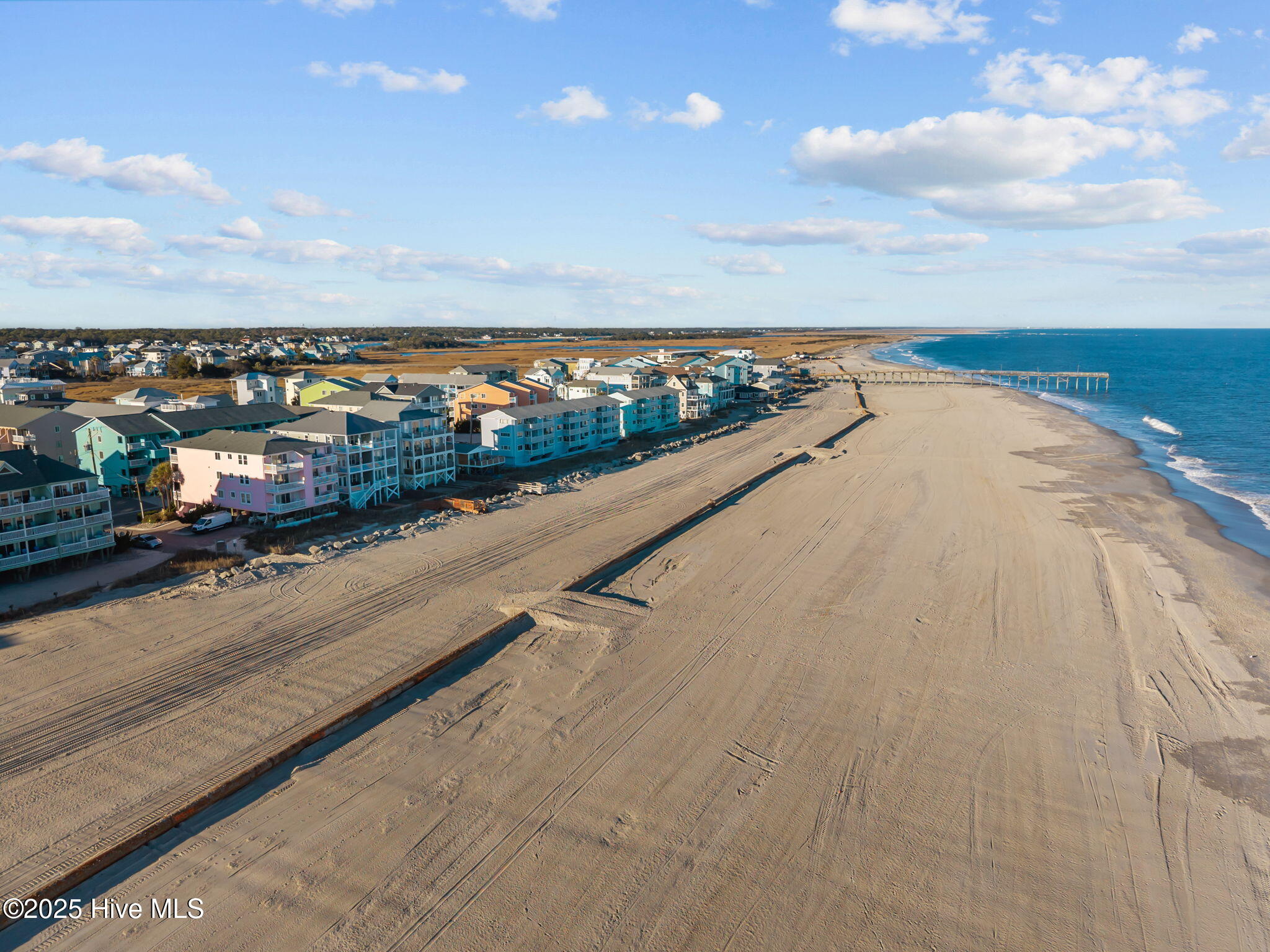 100534887 | Photo 44