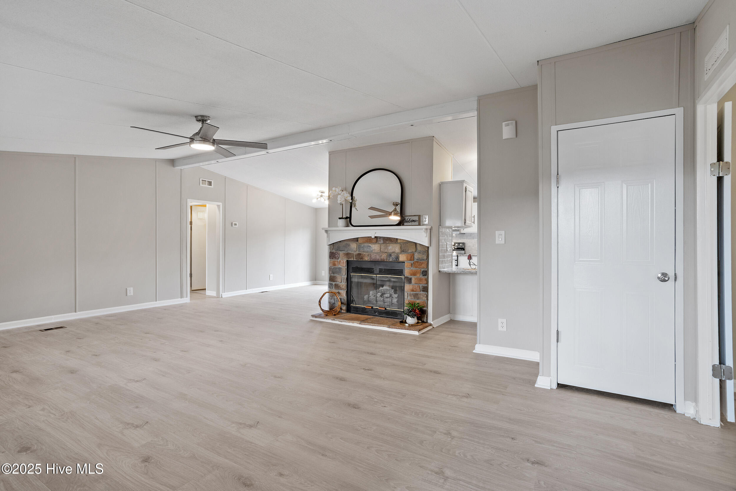 907 Lamms Rd [2543340]_13