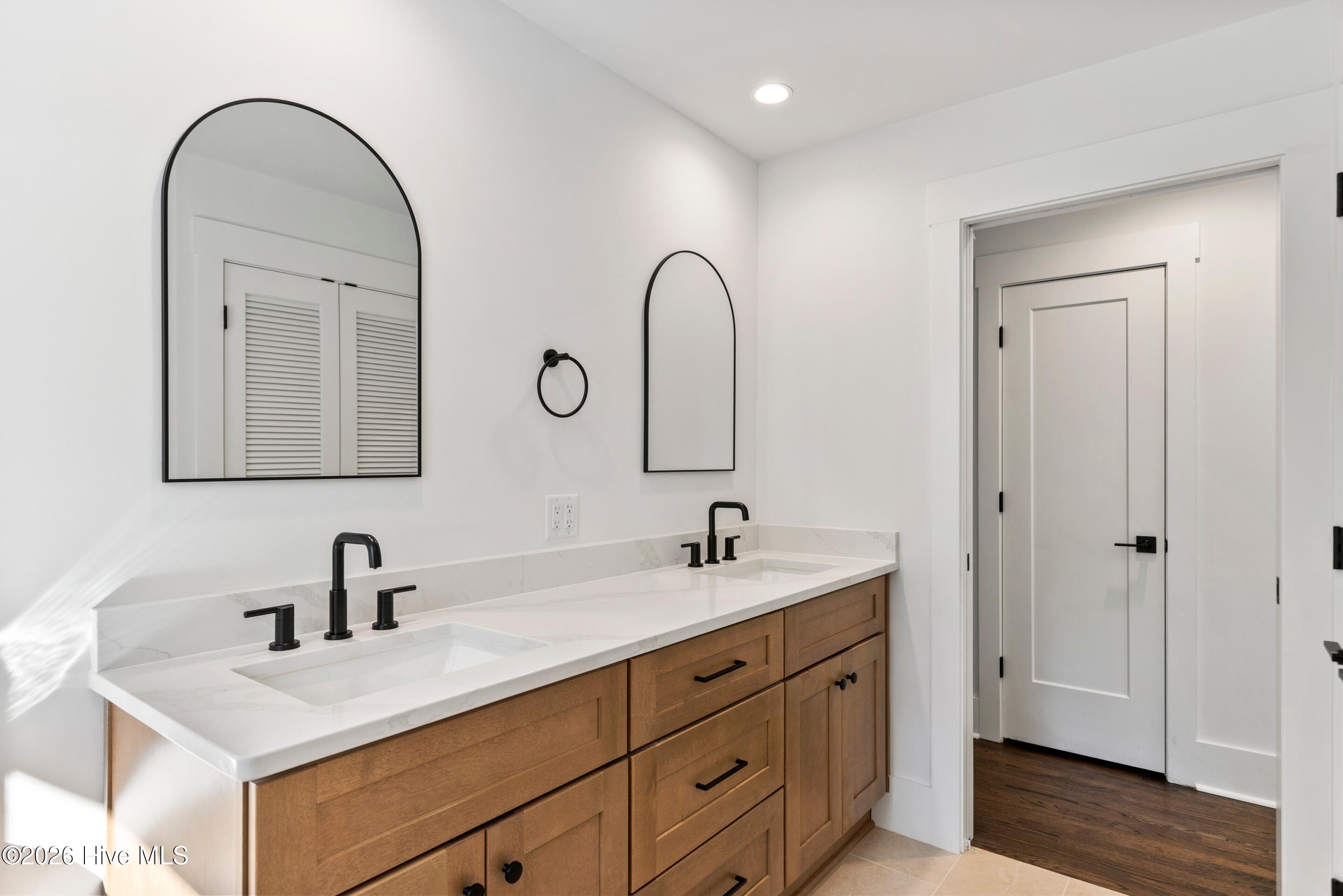 100552904 | Photo 20