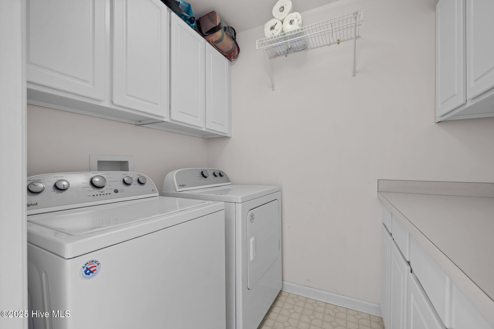 100526742 | Photo 50