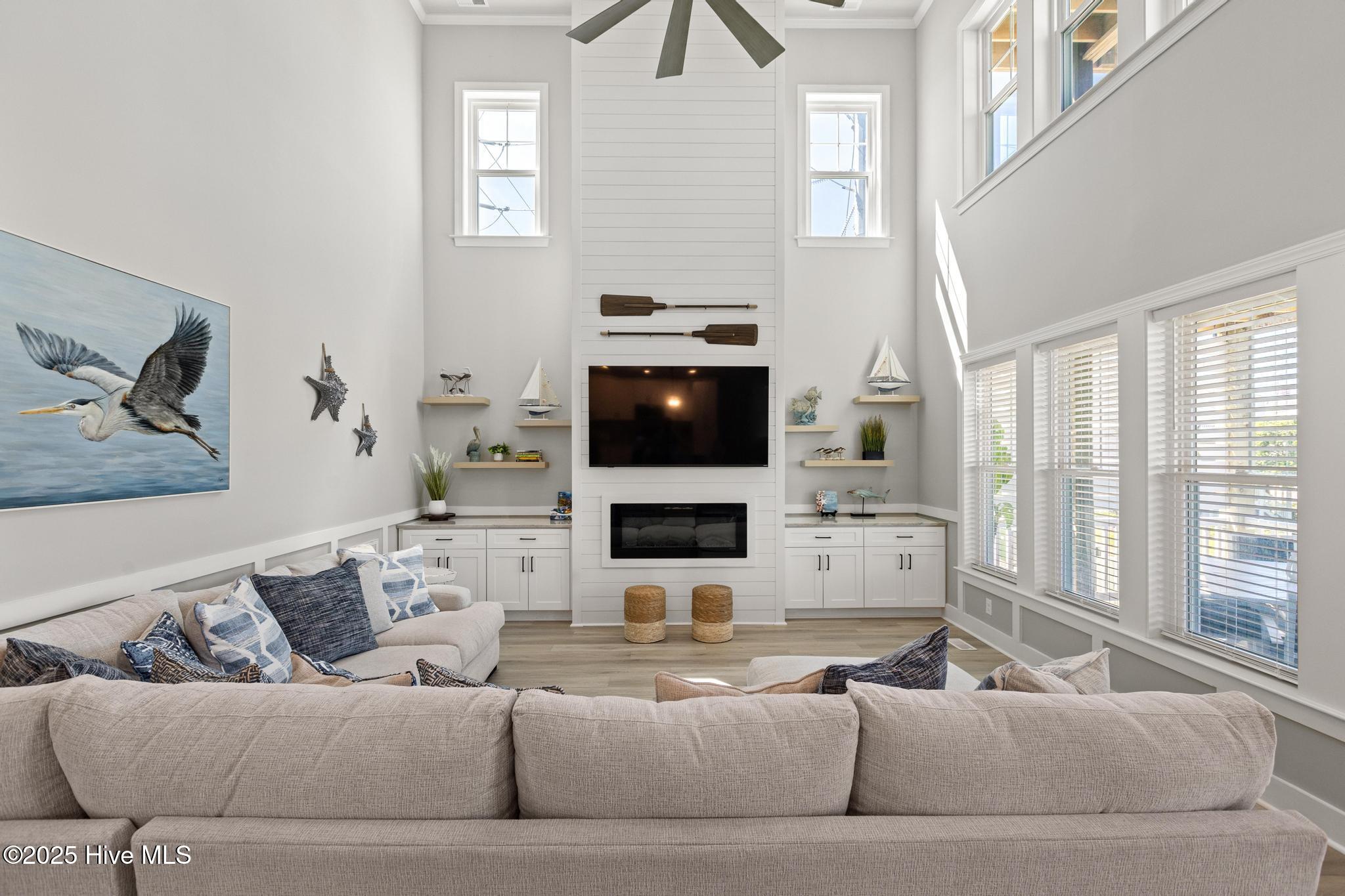 100498543 | Photo 13