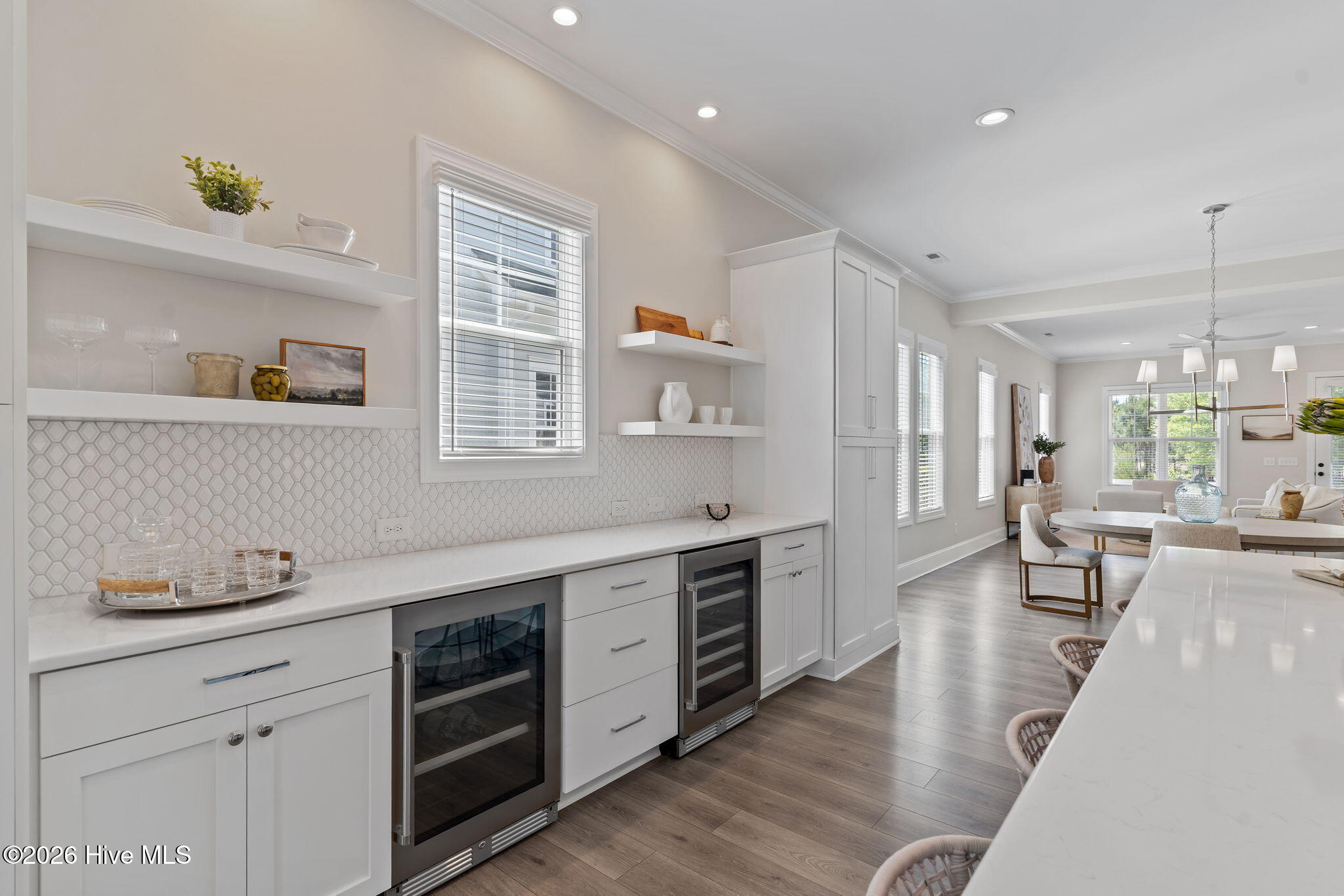 100568555 | Photo 14