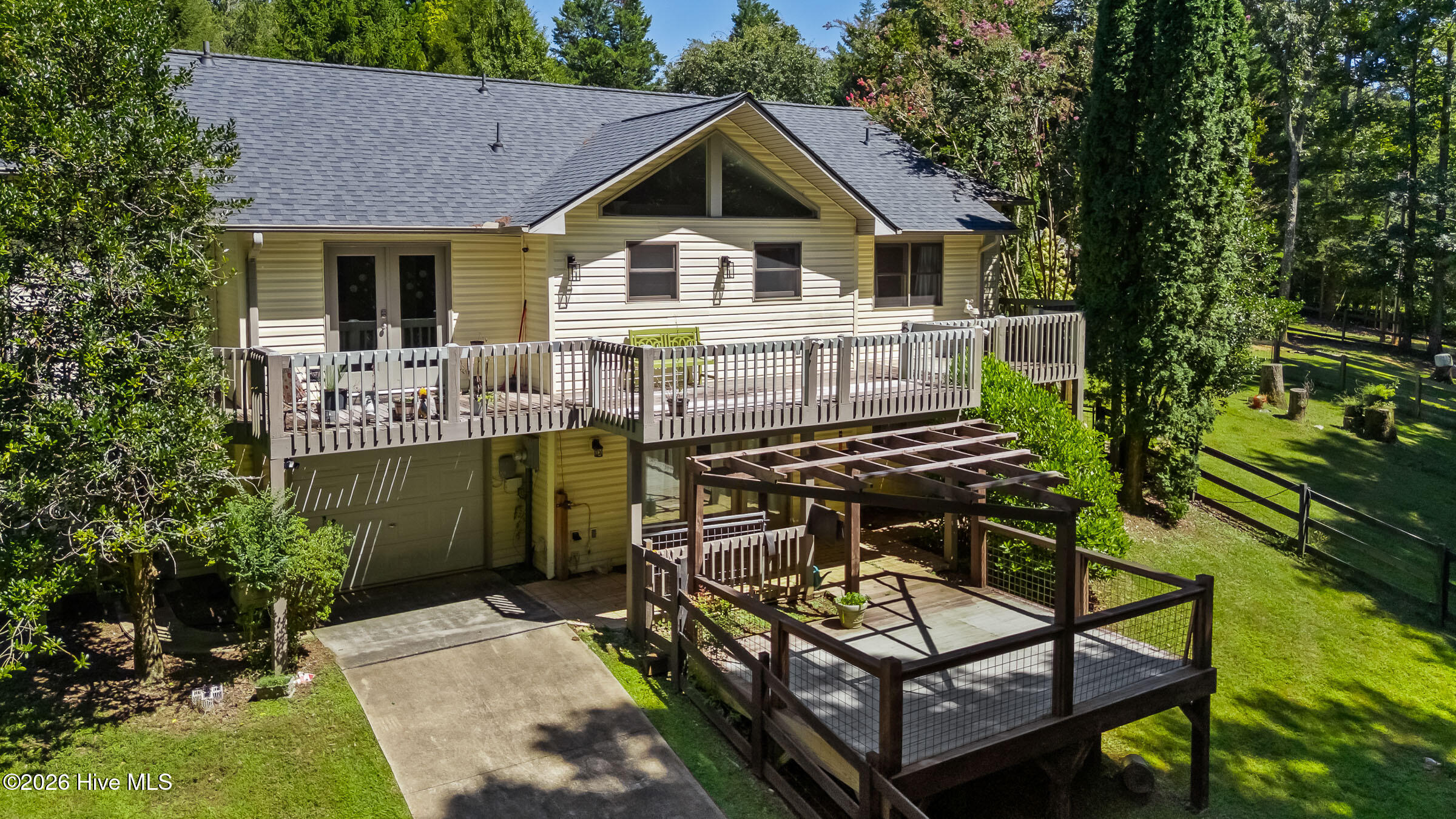 Photo 2 of Single family home for sale at 11 Turkey Trl, Warne, NC 28909 | MLS# 100601197 | Listing updated on 2026-09-03