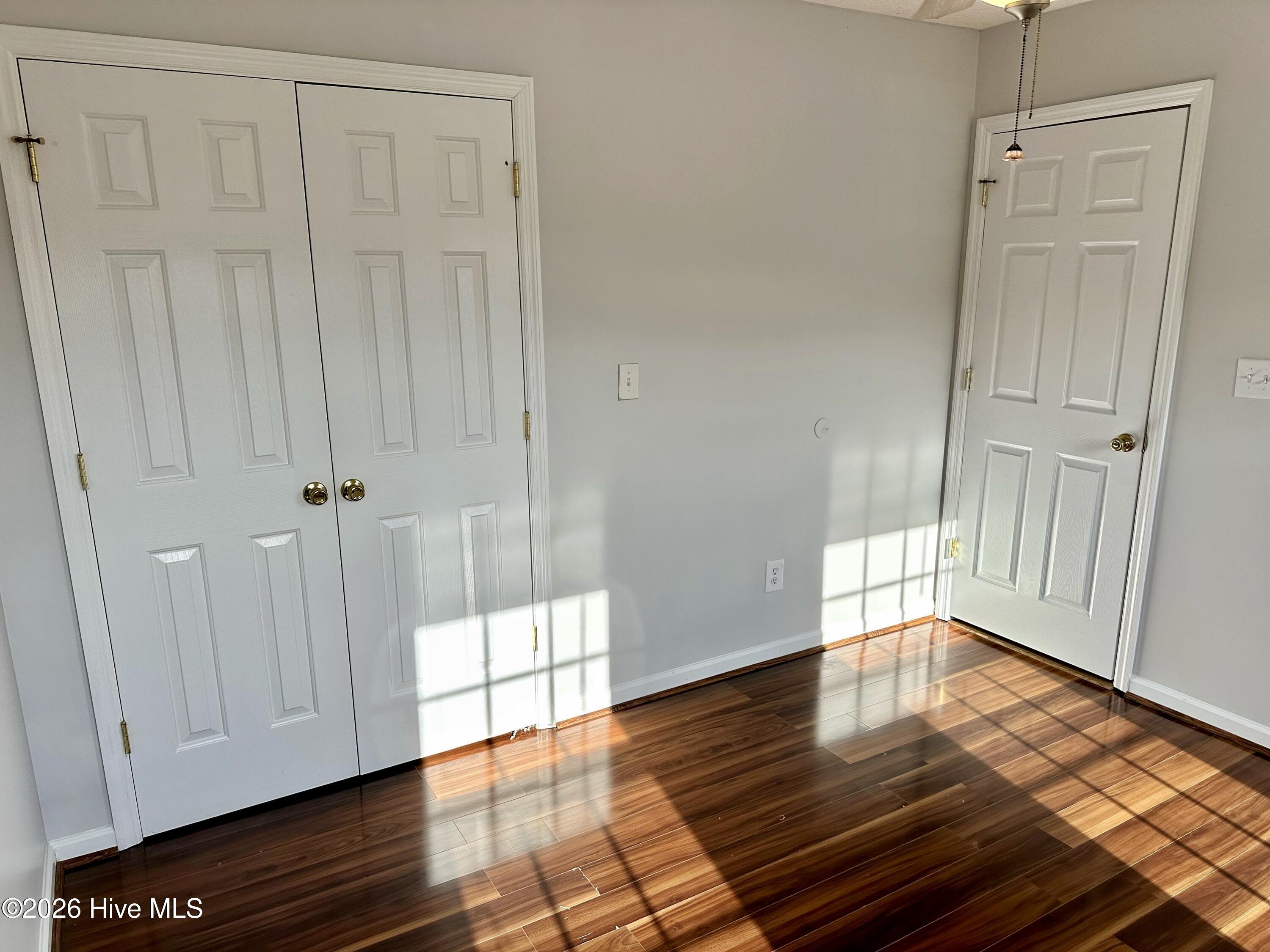 100552707 | Photo 32