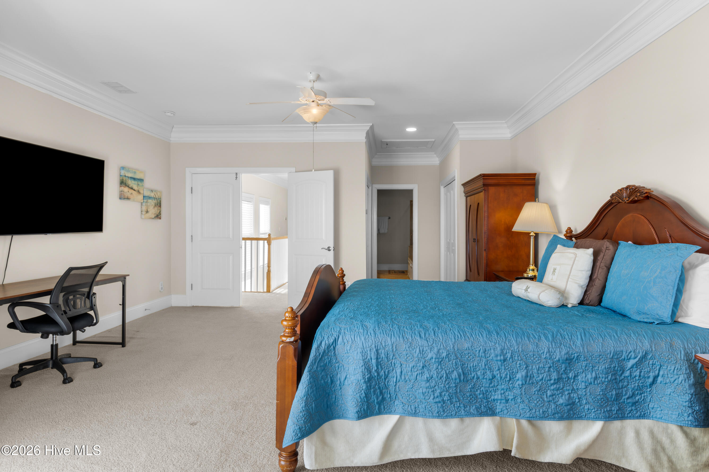 100552955 | Photo 42