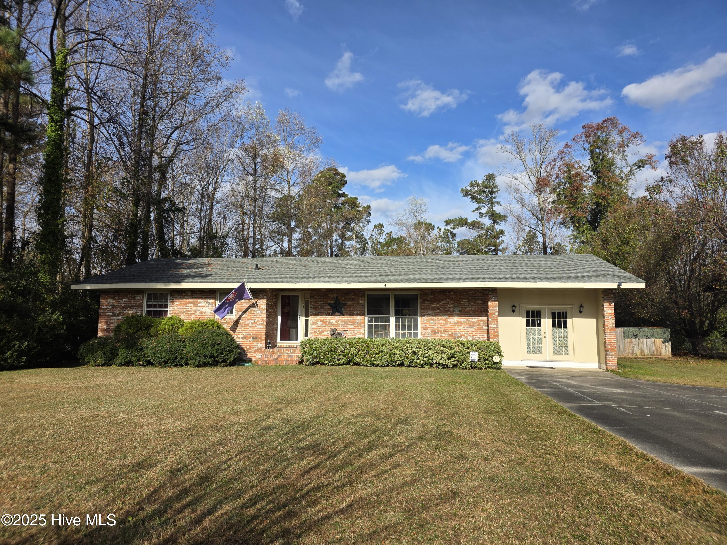 1306 N Respess Street, Washington, NC, 27889