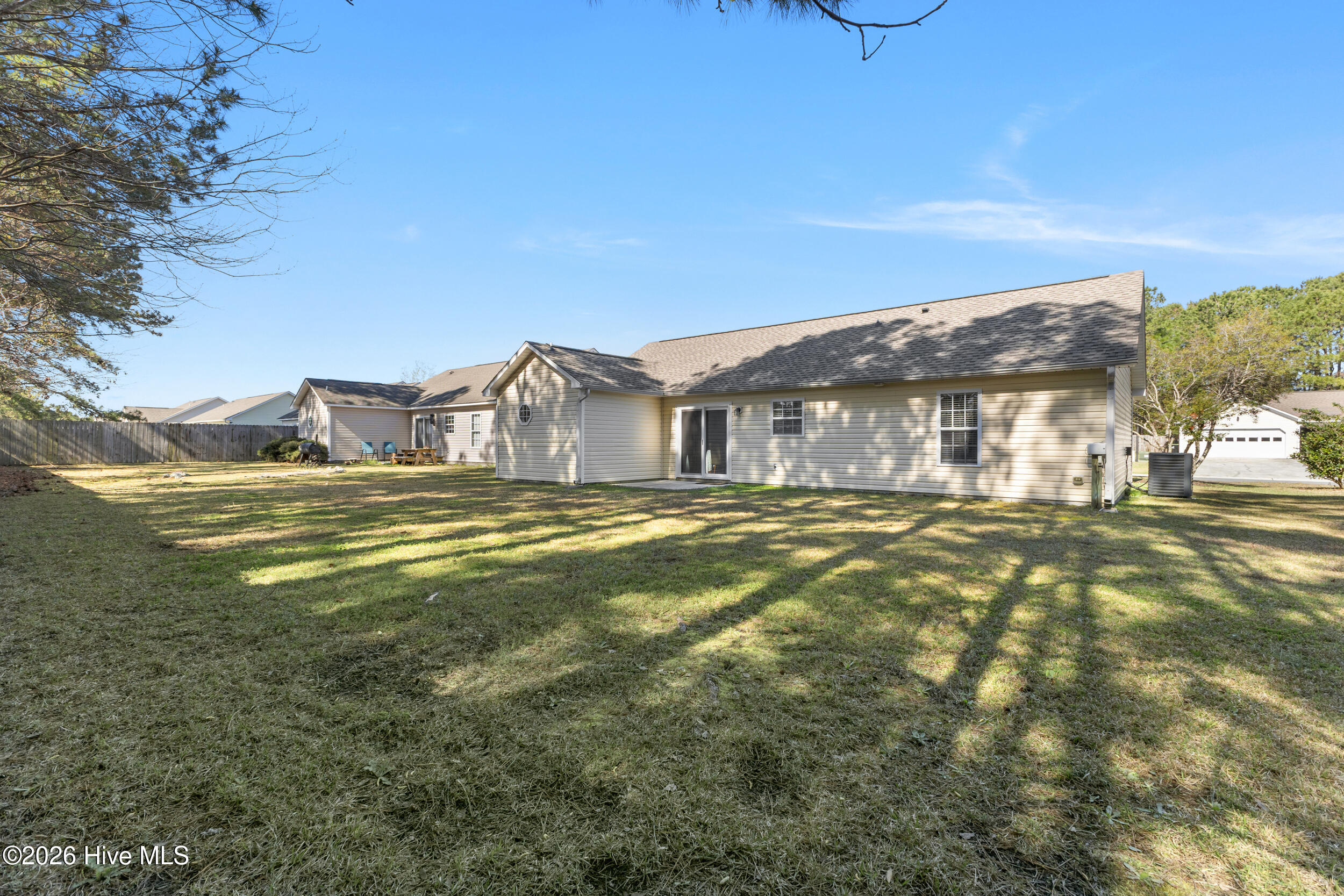 100561177 | Photo 27