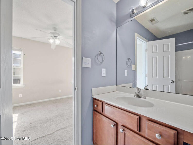 100546630 | Photo 19