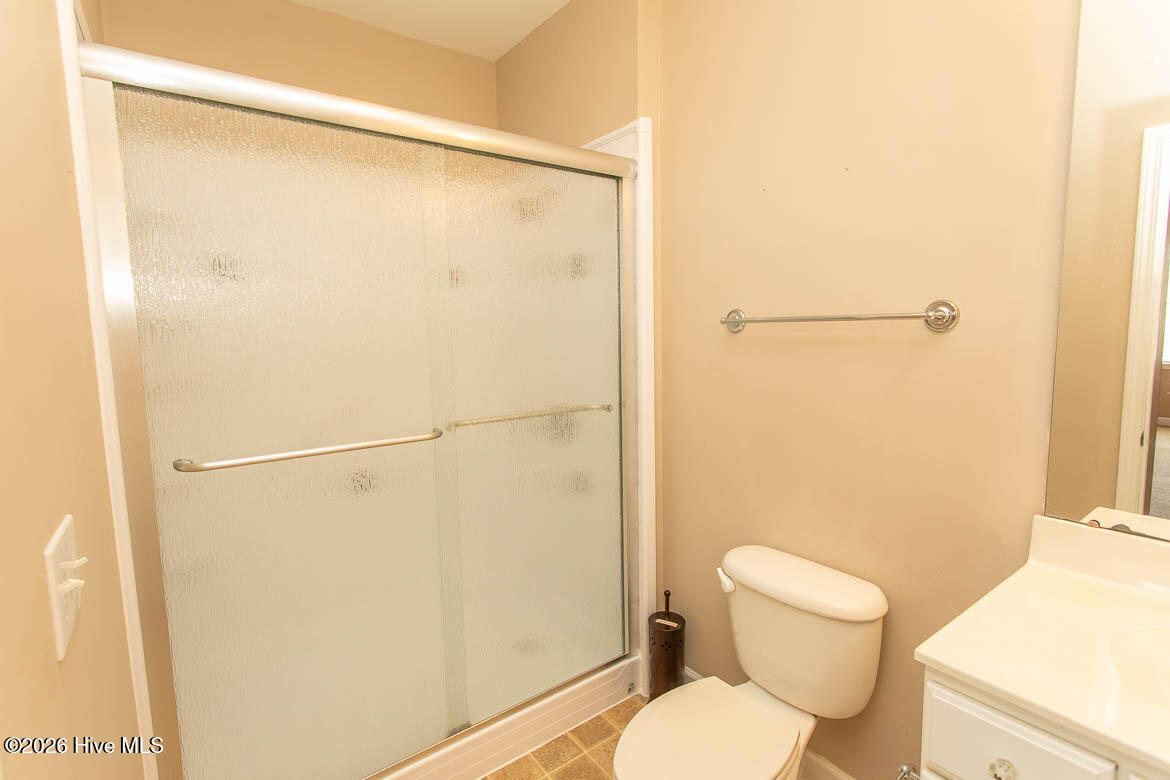 100564838 | Photo 21