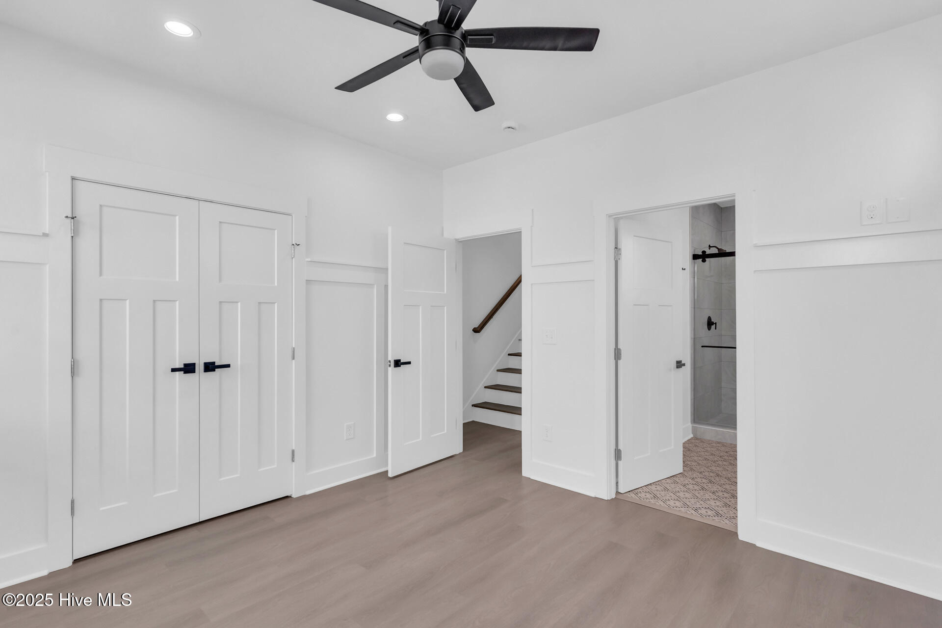 100534811 | Photo 17