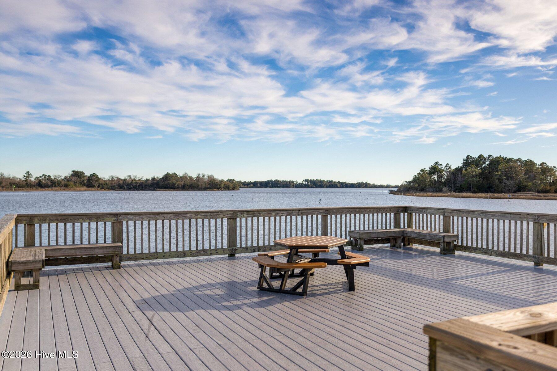 100558879 | Photo 58