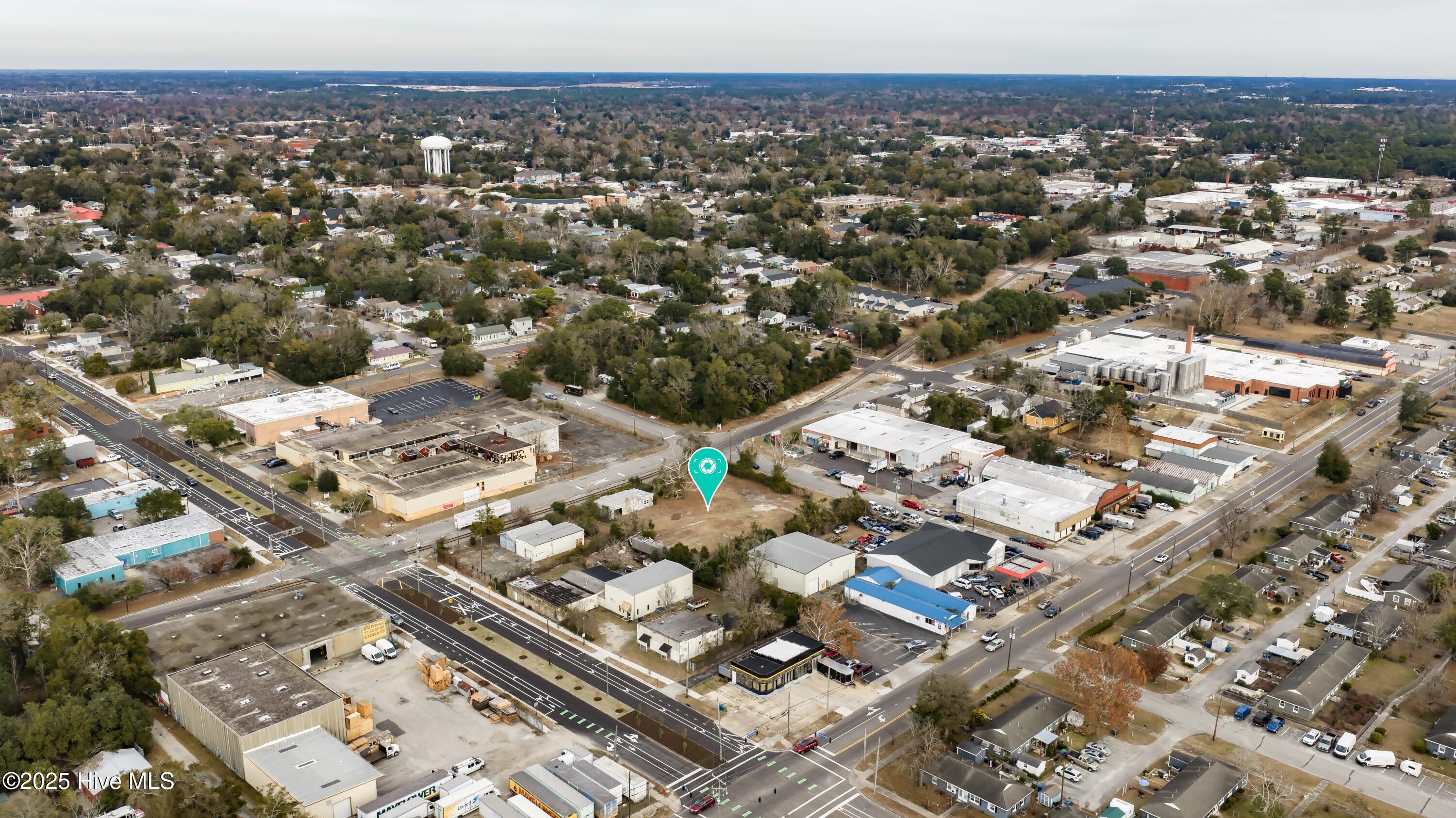 100546015 | Photo 14