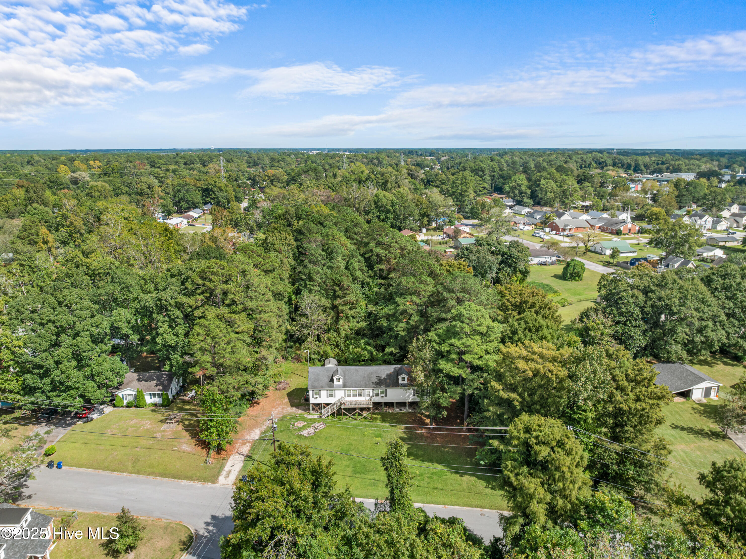 100536182 | Photo 14