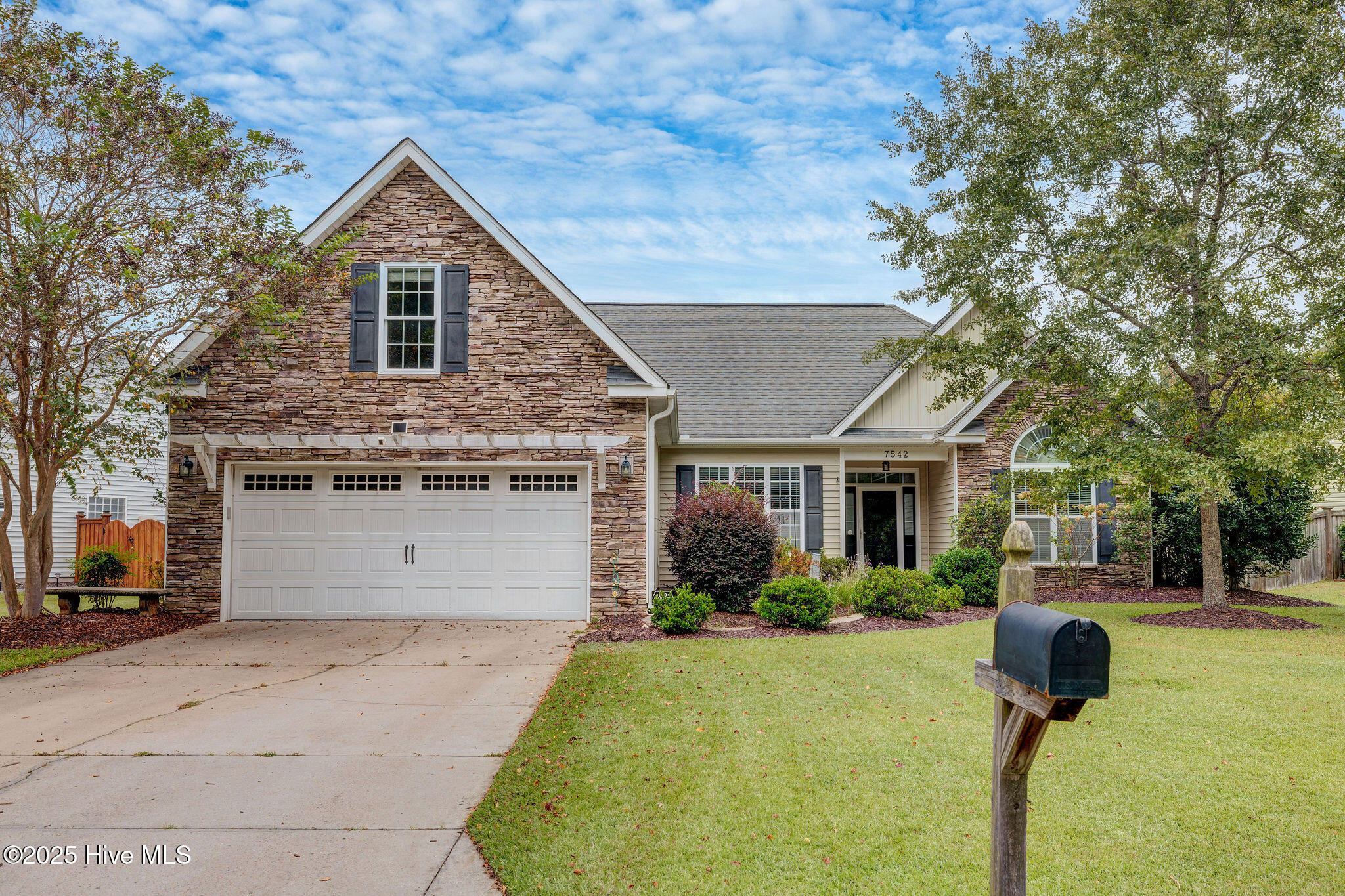 7542QuailWoodsRoad-2