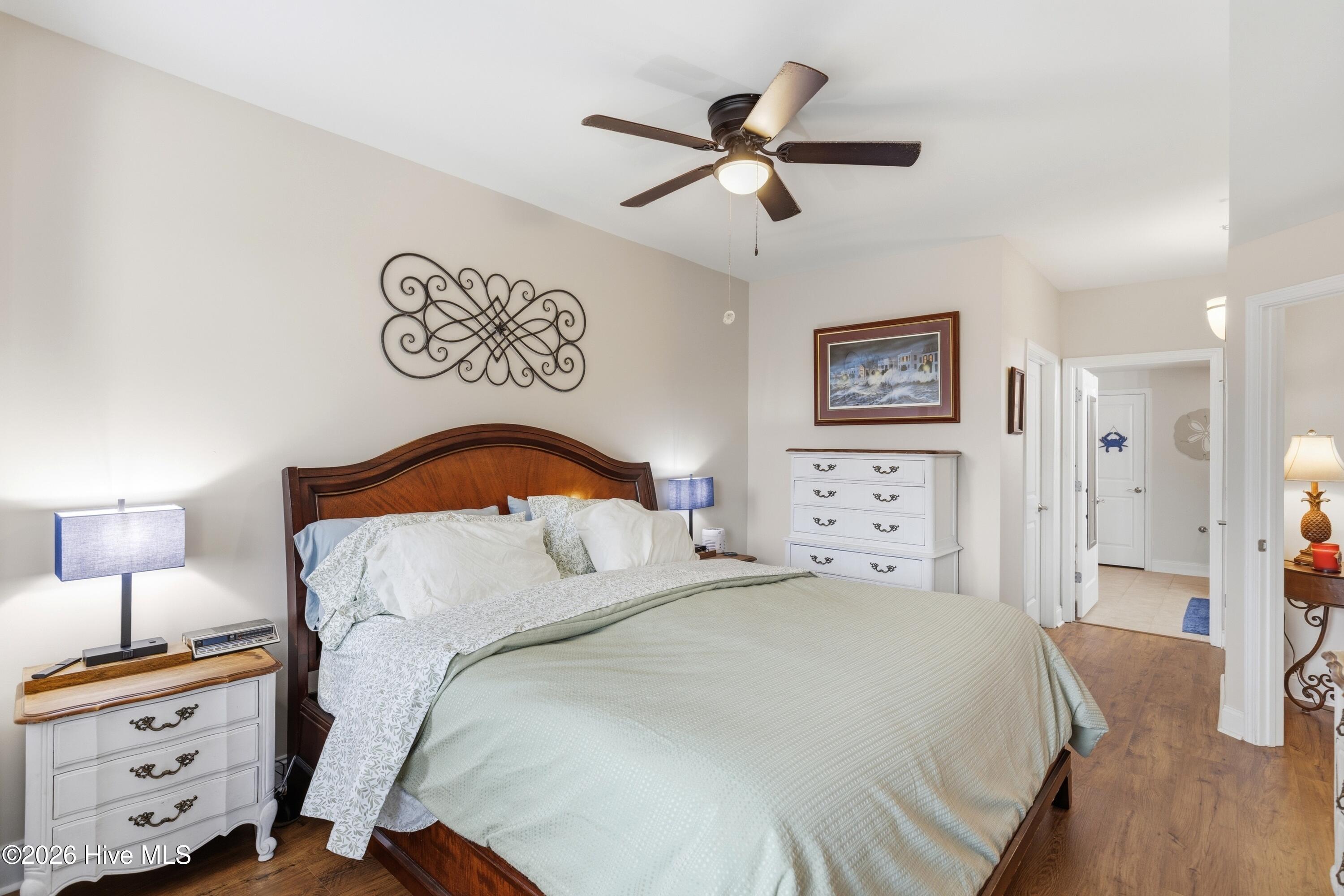 100556734 | Photo 18