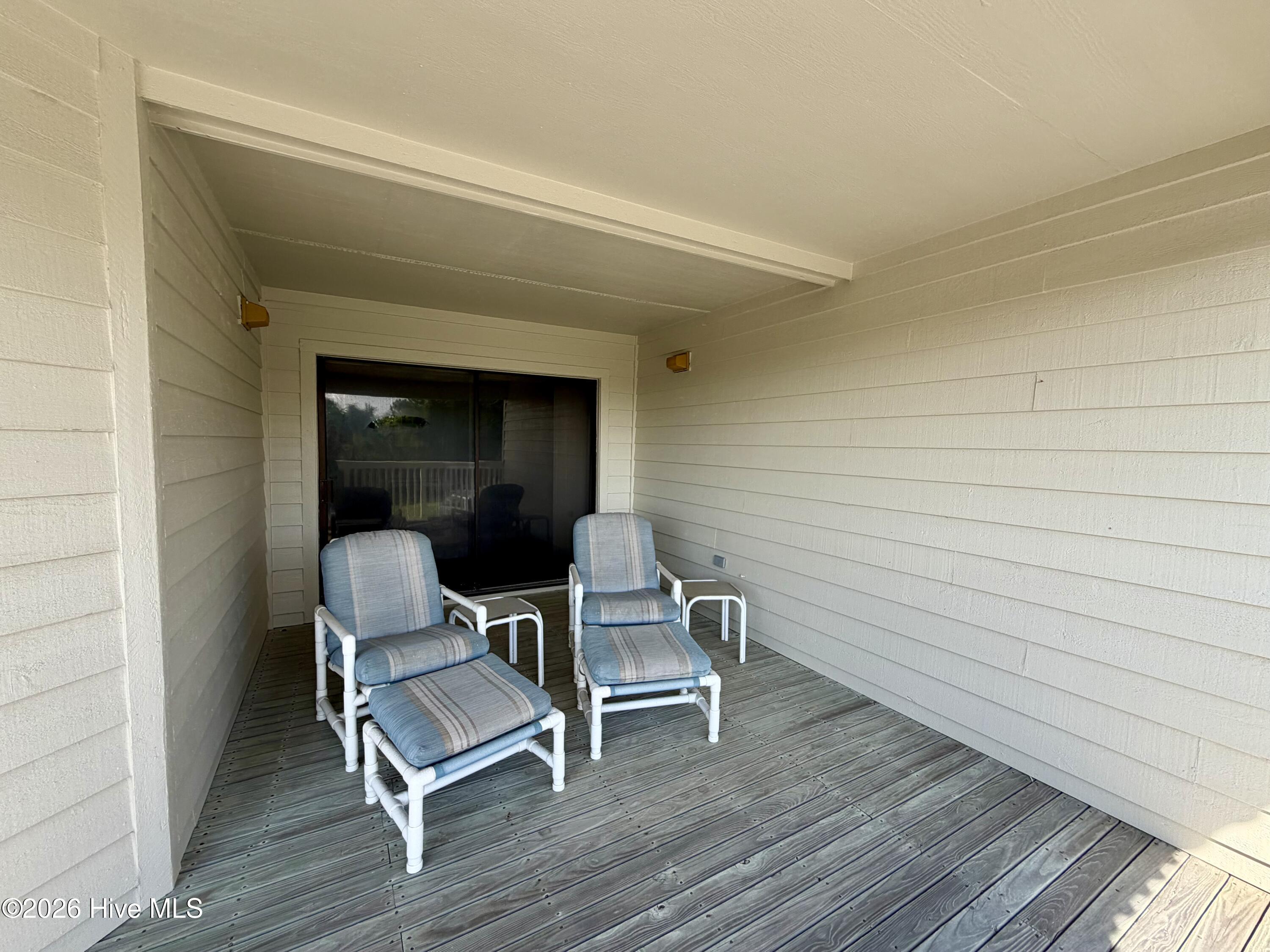10300 Coast Guard Road D108 Point Emerald Villas,Emerald Isle