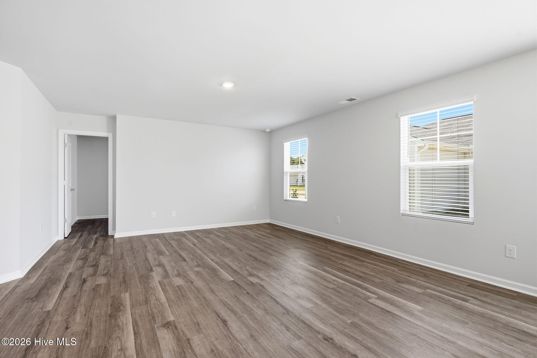 100494824 | Photo 29